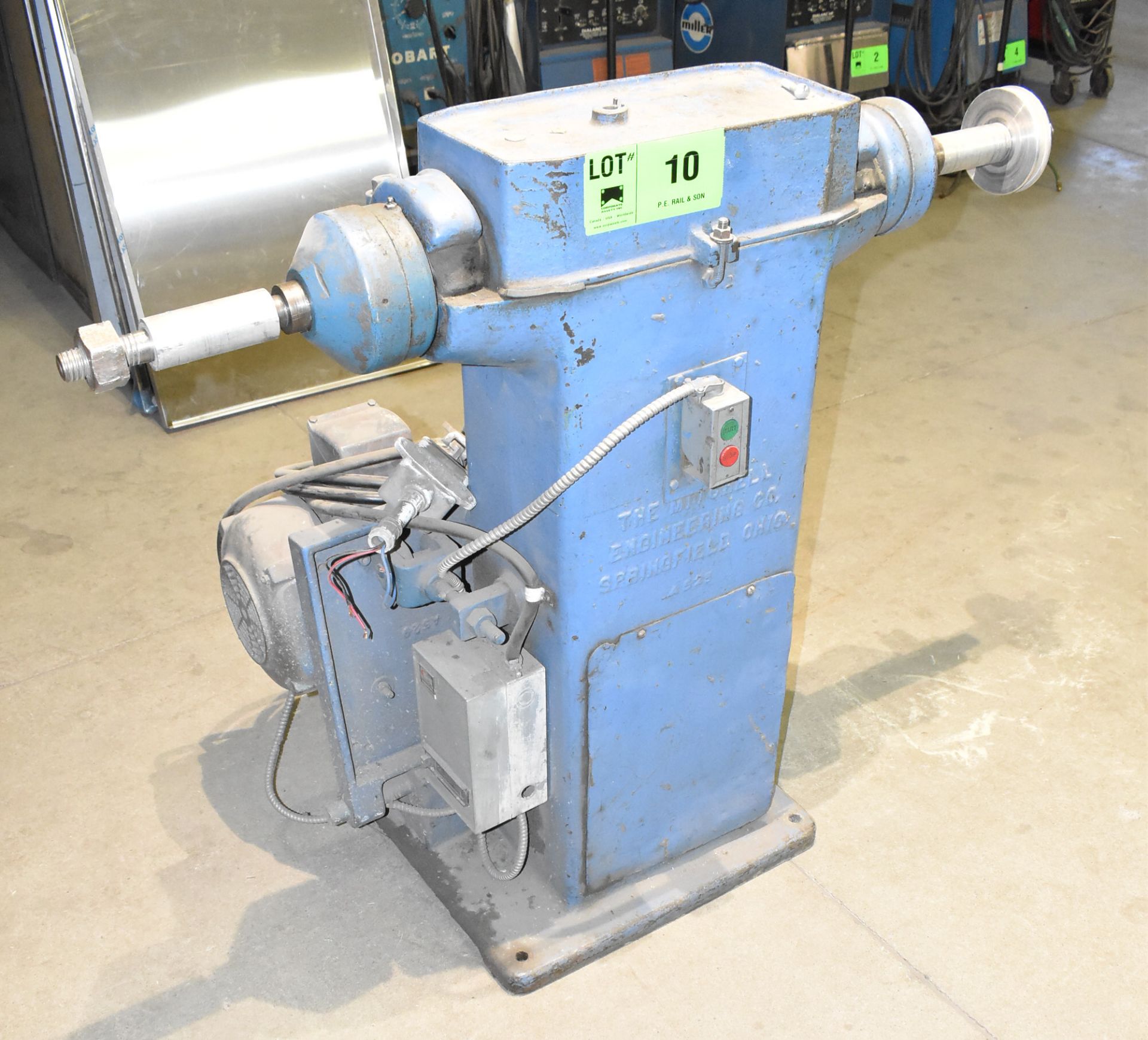 THE MITCHELL ENGINEERING CO. DOUBLE END PEDESTAL GRINDER/POLISHER S/N: A525