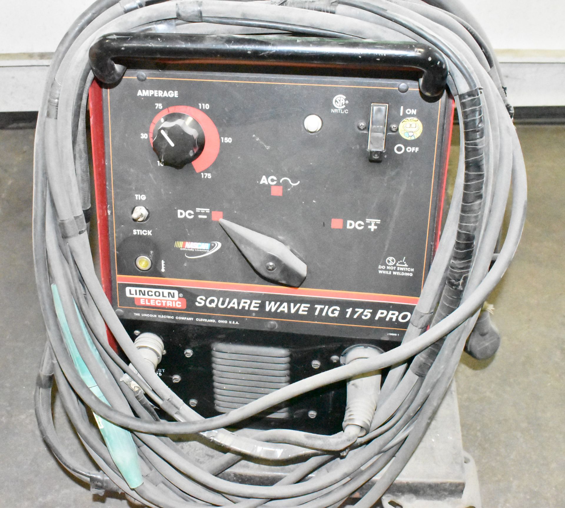 LINCOLN ELECTRIC SQUARE WAVE TIG 175 TIG WELDER S/N: U1020458615 - Image 2 of 4