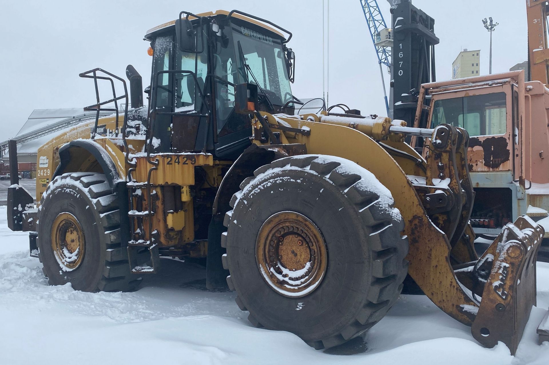 CATERPILLAR 980H (2011) FRONT END ARTICULATING WHEEL LOADER WITH 45,812 LB. CAPACITY (MAX. TIPPING