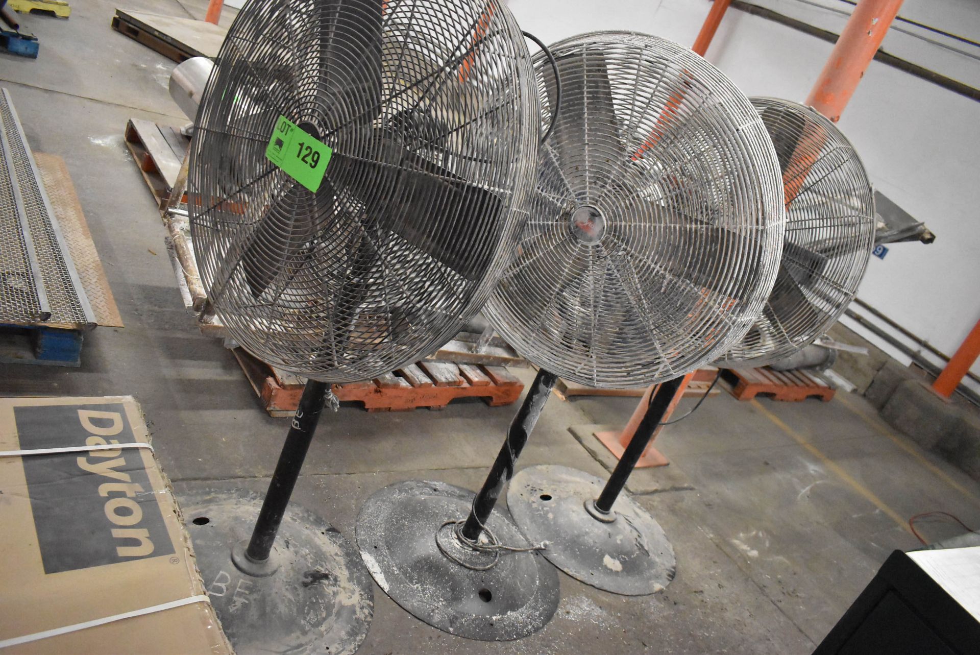 LOT/ (3) SHOP FANS [RIGGING FEE FOR LOT #129 - $60 CAD PLUS APPLICABLE TAXES] - Image 2 of 2