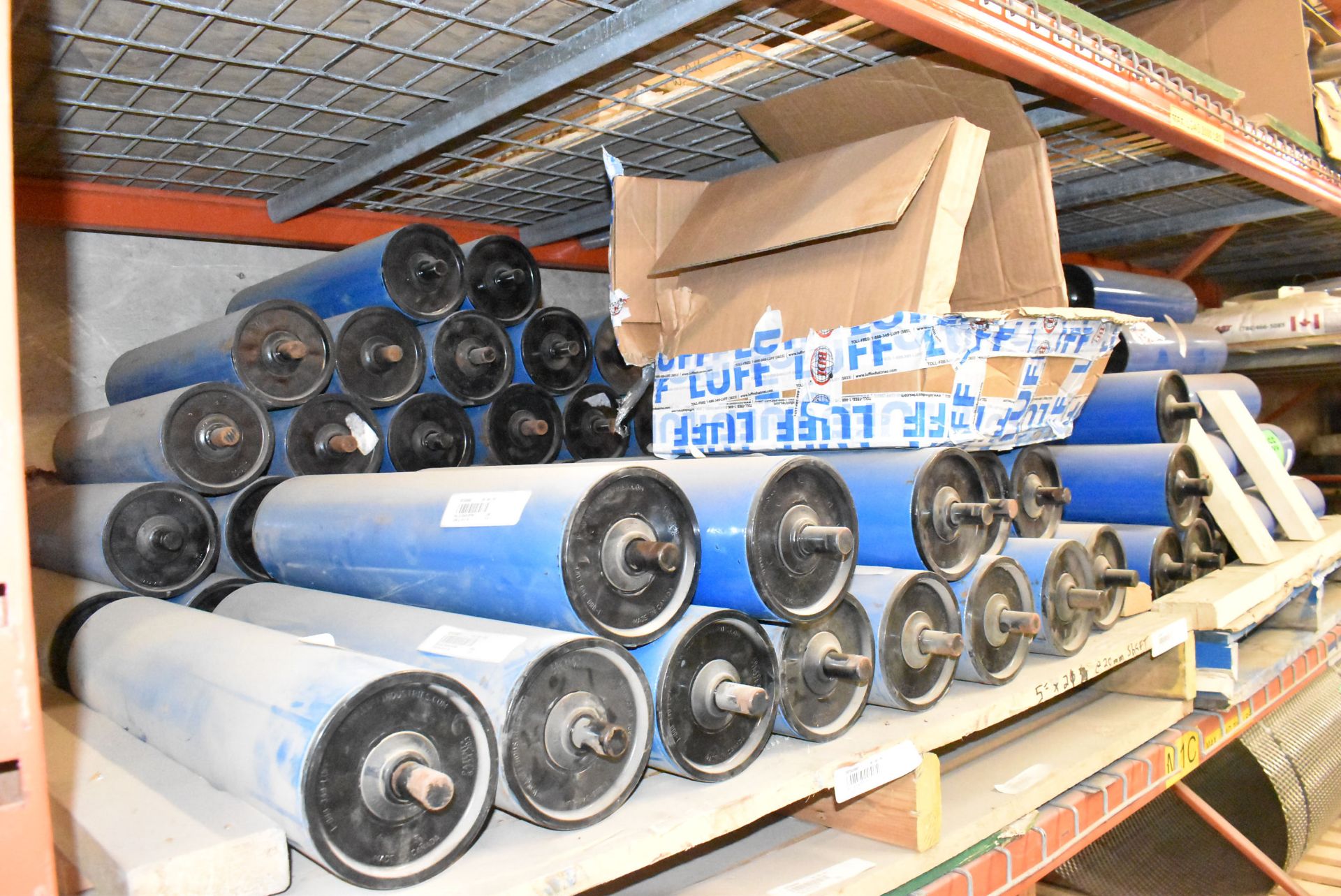 LOT/ CONTENTS OF SHELF CONSISTING OF CONVEYOR ROLLERS (VARIOUS SIZES) (CI) [RIGGING FEE FOR LOT #366 - Image 10 of 15