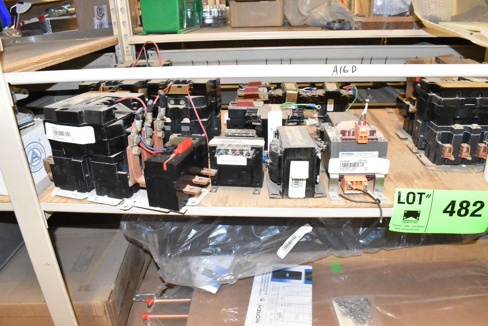 LOT/ CONTENTS OF SHELF CONSISTING OF ELECTRICAL COMPONENTS AND NOREN COMPACT CABINET COOLER AIR-TO- - Image 2 of 5