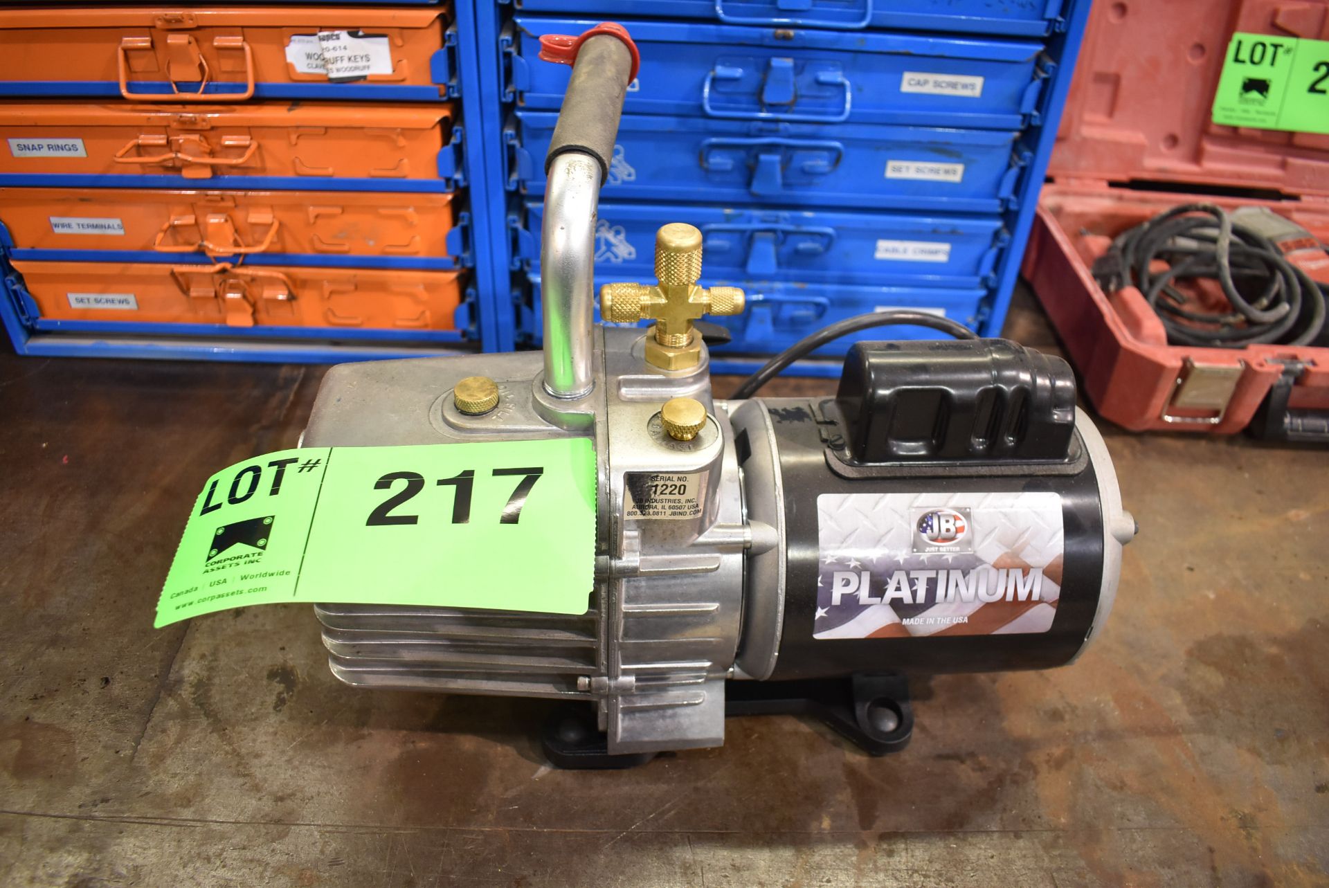 JB PLATINUM DV-285N 10CFM VACUUM PUMP [RIGGING FEE FOR LOT #217 - $20 CAD PLUS APPLICABLE TAXES]