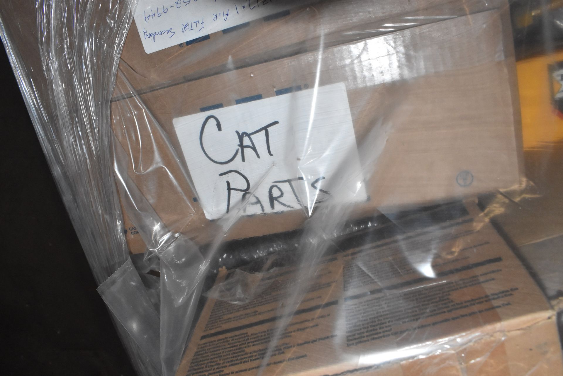LOT/ PALLET OF CAT PARTS CONSISTING OF FILTERS, FITTINGS AND WIPER BLADES [RIGGING FEE FOR LOT # - Image 2 of 5