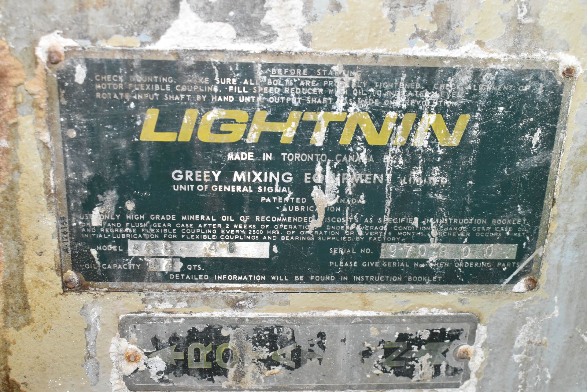 LIGHTNIN 86-C-40 GREEY MIXER, S/N 970800 (CI) [RIGGING FEE FOR LOT #34 - $2500 CAD PLUS APPLICABLE - Image 2 of 4