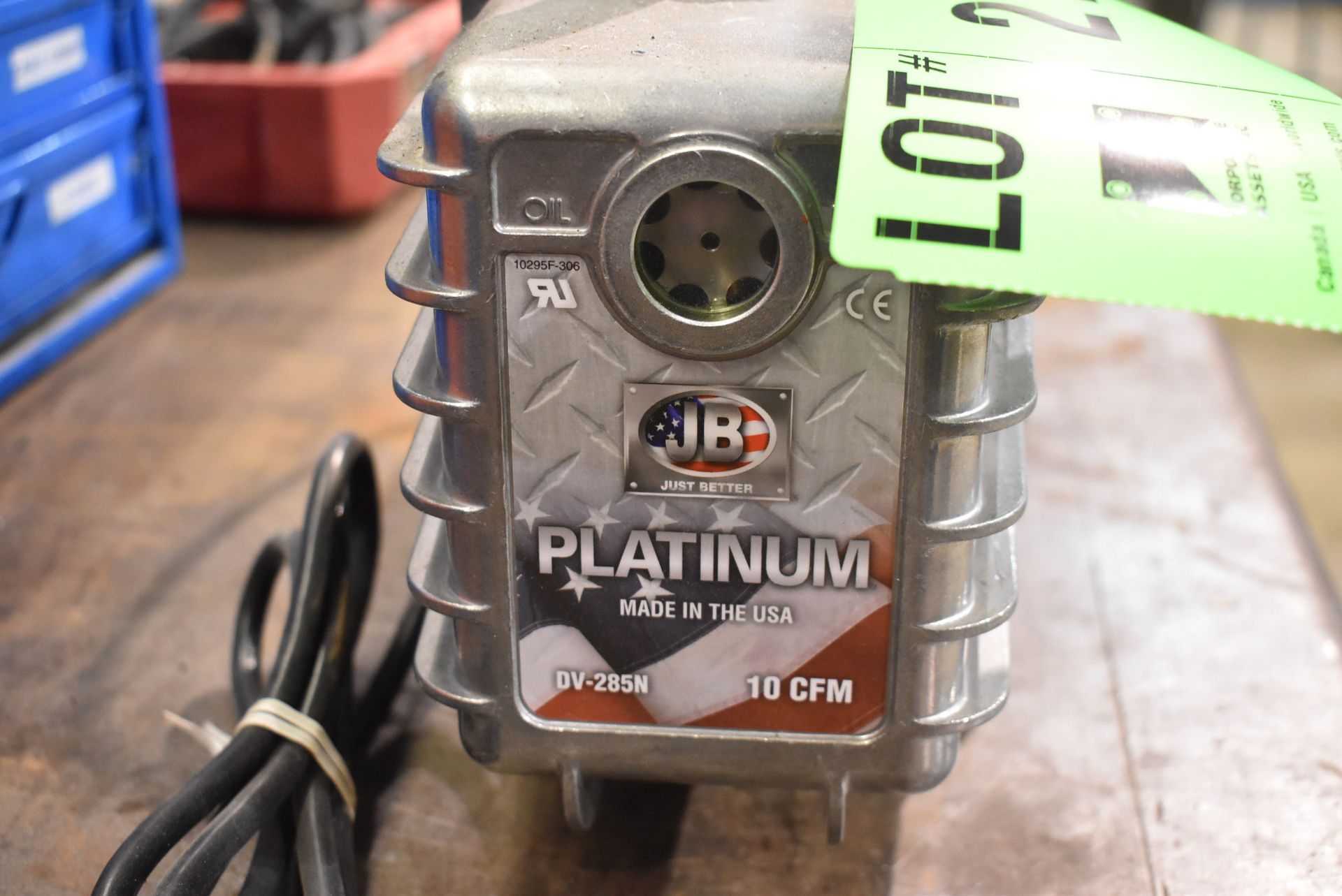 JB PLATINUM DV-285N 10CFM VACUUM PUMP [RIGGING FEE FOR LOT #217 - $20 CAD PLUS APPLICABLE TAXES] - Image 2 of 4