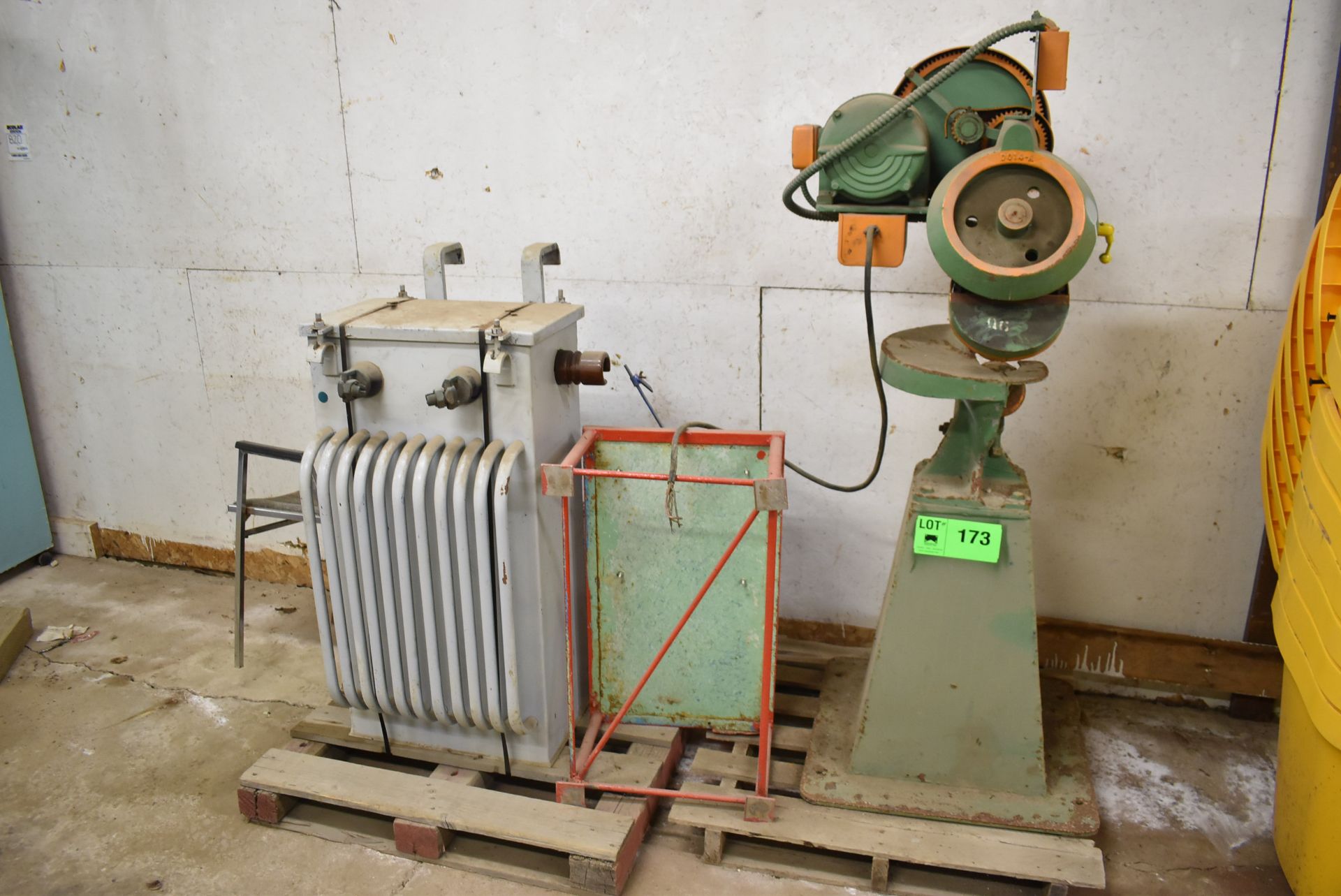 LOT/ SURPLUS EQUIPMENT CONSISTING OF PIONEER ELECTRIC 50 KVA TRANSFORMER AND MFG UNKNOWN BEVELER (