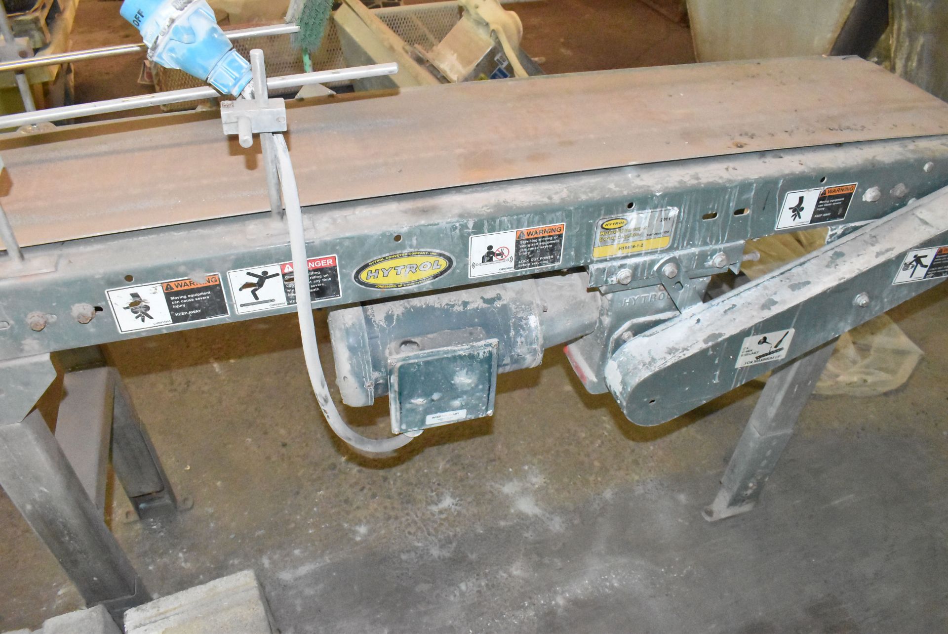 LOT/ BELT CONVEYORS, PARTS AND DISCHARGE CHUTES [RIGGING FEE FOR LOT #96 - $30 CAD PLUS APPLICABLE - Image 6 of 6