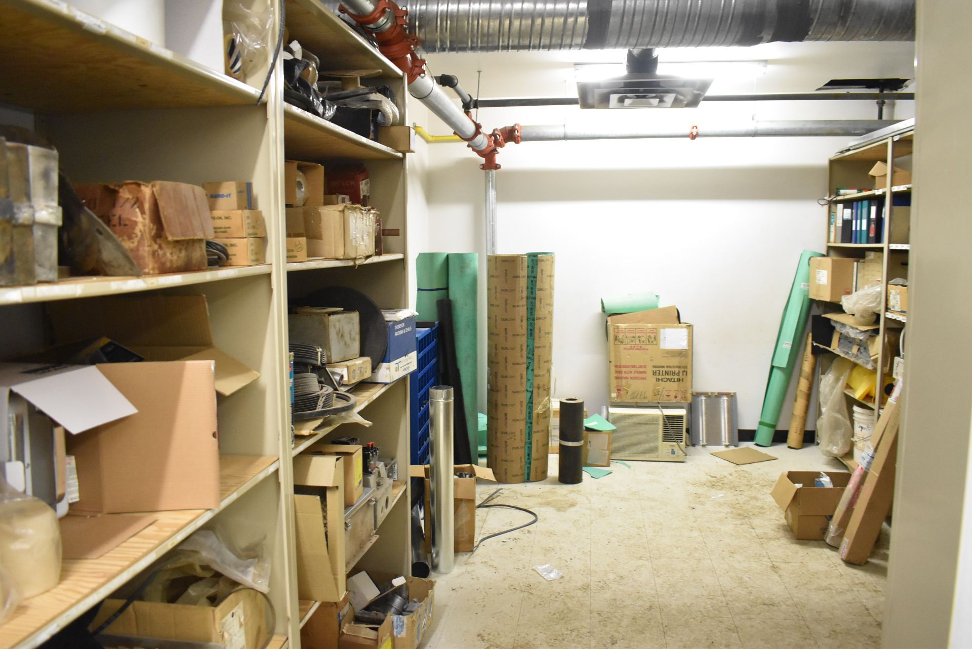 LOT/ CONTENTS OF ROOM CONSISTING OF VALVES, PIPING SUPPLIES, HARDWARE AND SHELVING [RIGGING FEE - Image 3 of 11