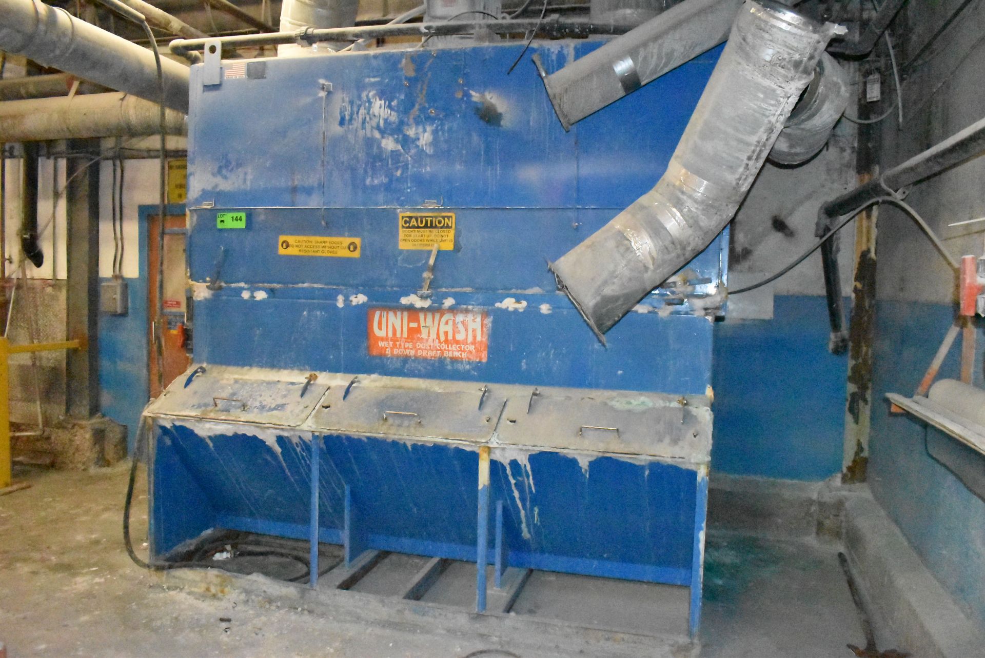 UNI-WASH UC-75 WET TYPE DUST COLLECTOR AND DOWN DRAFT BENCH WITH 30 HP ELECTRIC MOTOR, 575V/3PH/ - Image 2 of 6