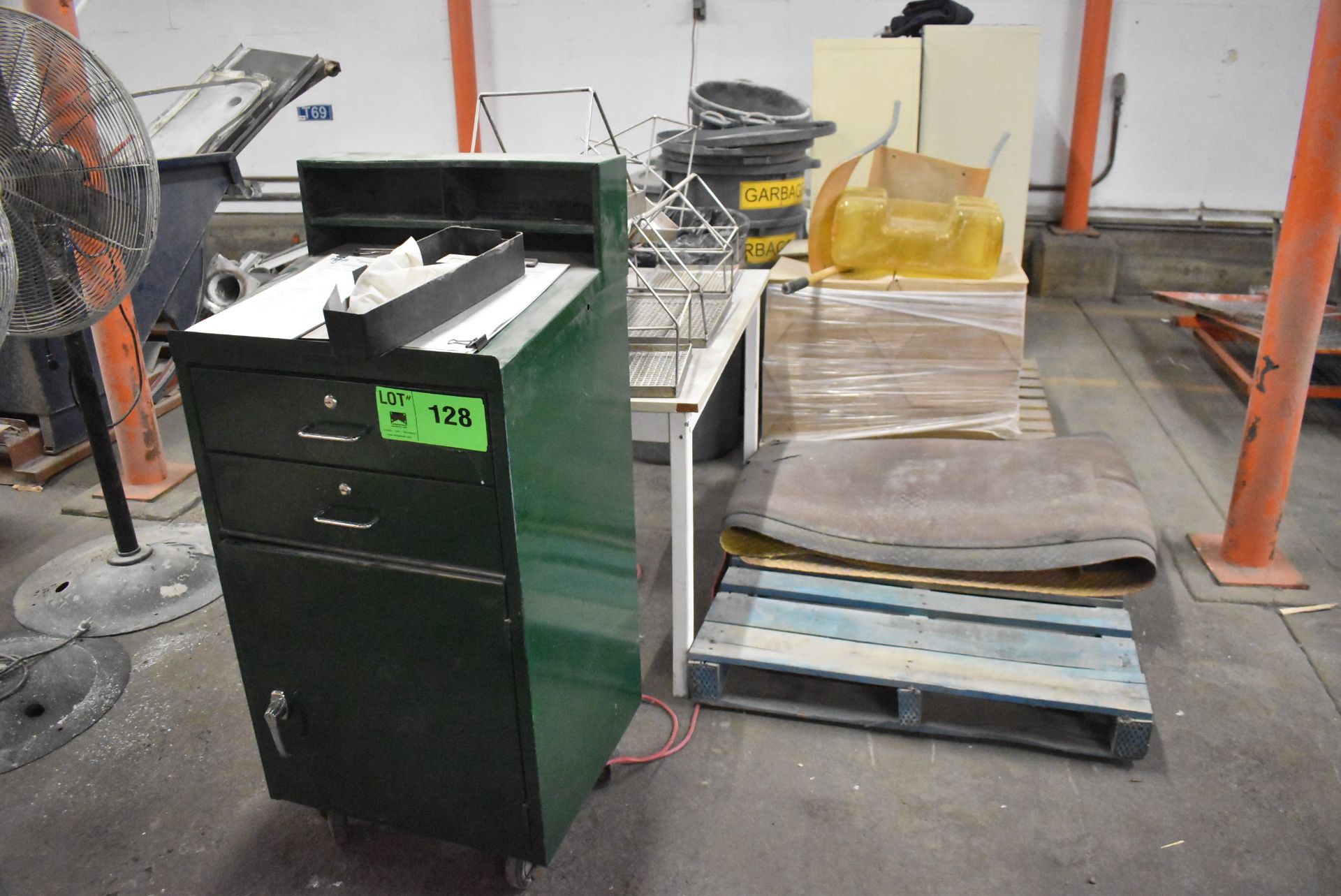 LOT/ FILING CABINETS AND GARBAGE BINS [RIGGING FEE FOR LOT #128 - $30 CAD PLUS APPLICABLE TAXES]