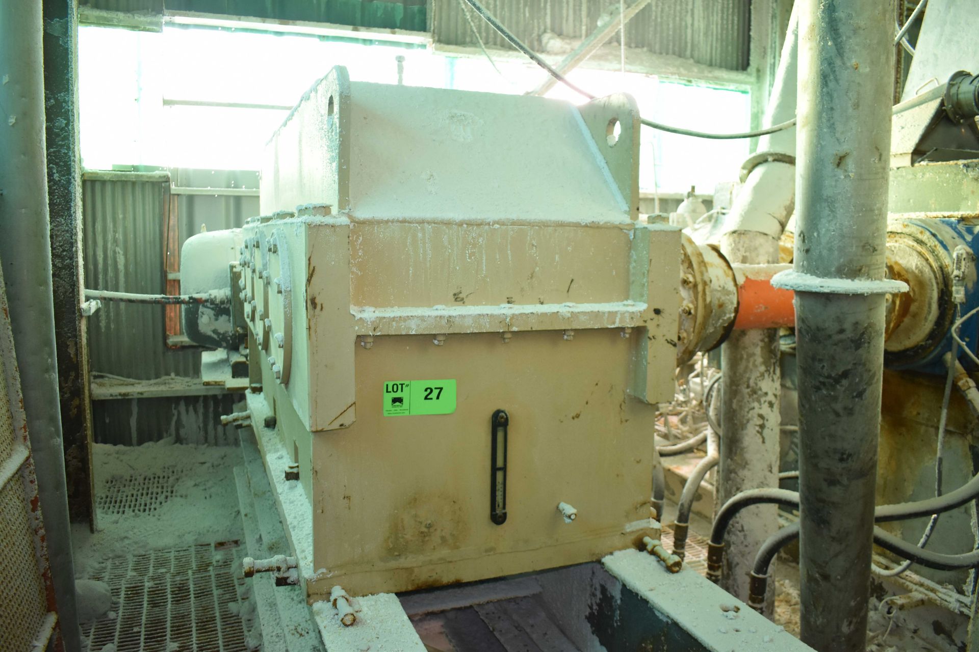 DECA INDUSTRIES (2017) COMPACTOR WITH J200 GEARBOX AND ALLEN-BRADLEY SMC-FLEX 150-F201NCD 200 HP 600 - Image 6 of 11