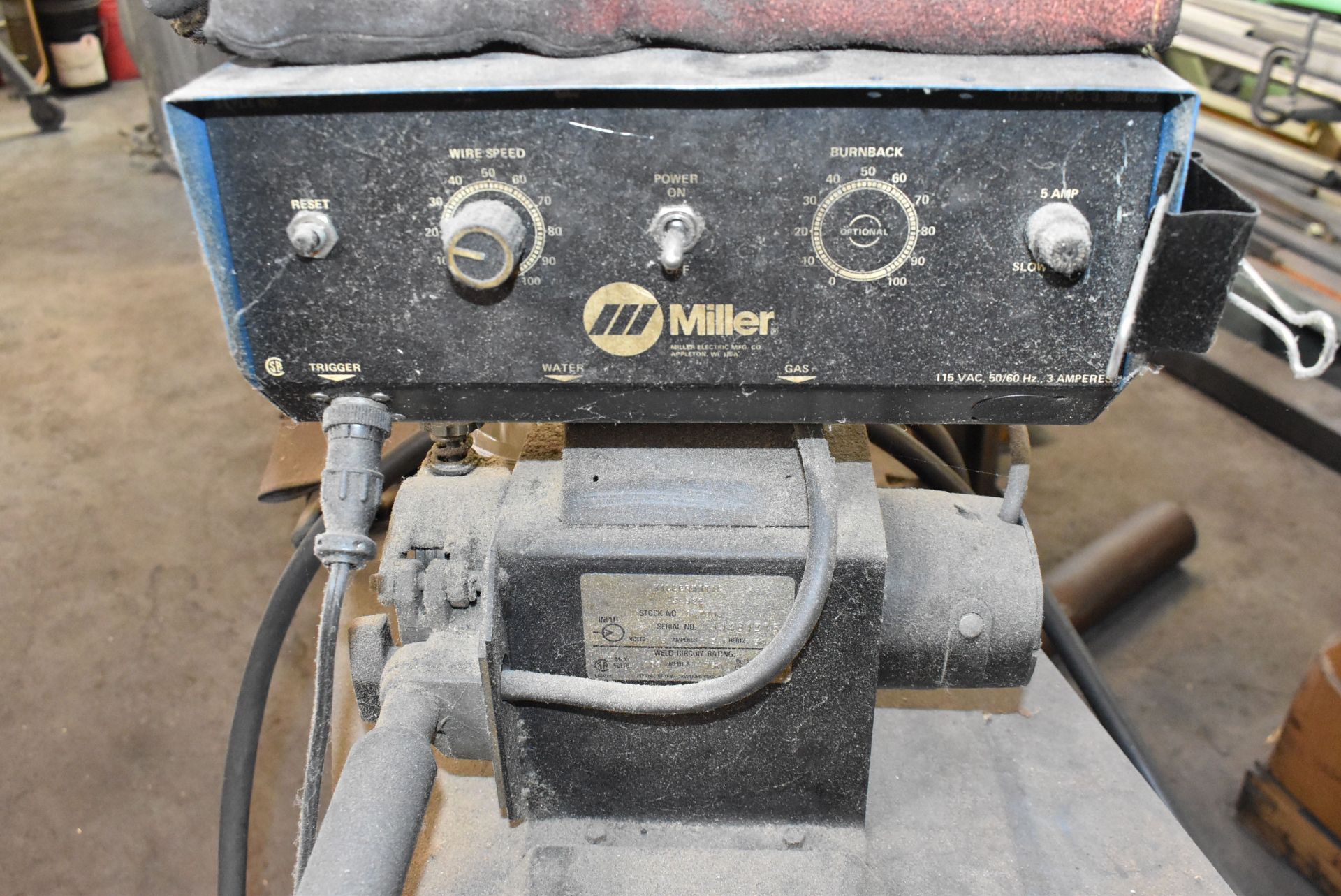 MILLER CP-300 MIG/ARC WELDER WITH MILLER WIRE FEED, S/N JJ461049 - Image 5 of 6