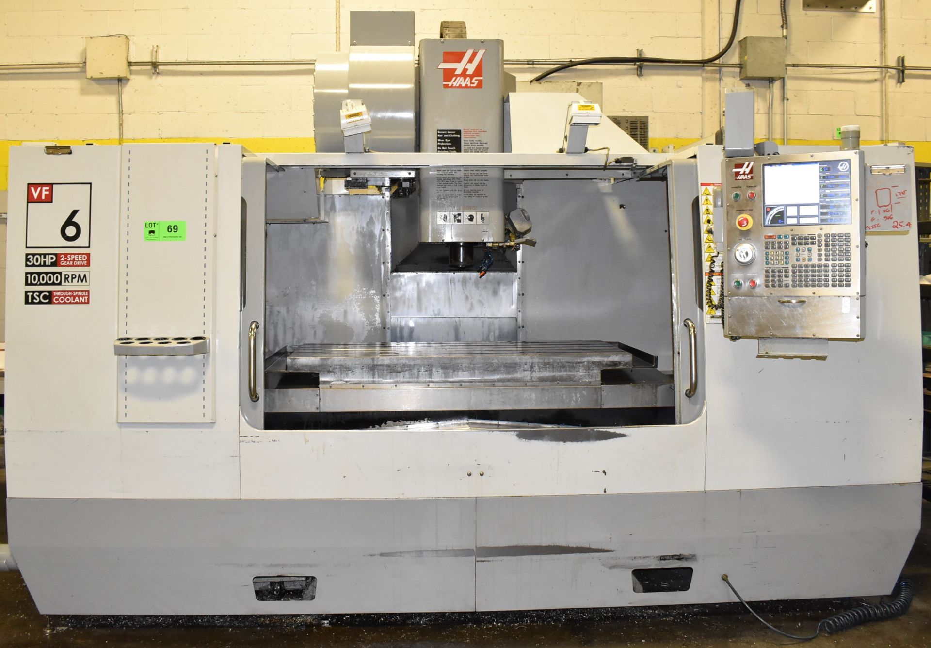 HAAS VF-6/40 CNC VERTICAL MACHINING CENTER WITH HAAS CNC CONTROL, 30" X 64.5" TABLE, TRAVELS: X-64",