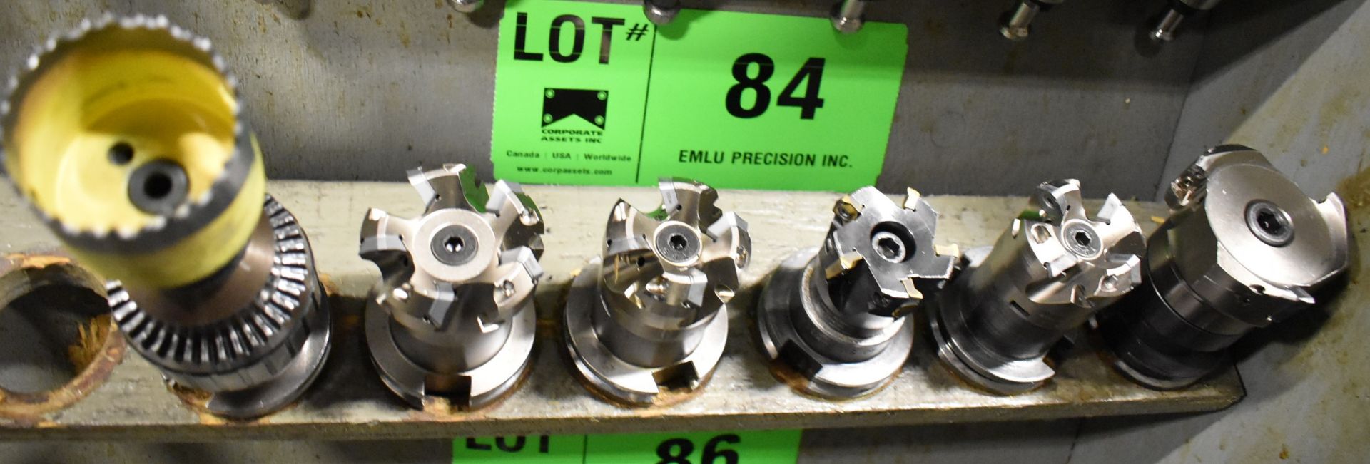 LOT/ (6) CAT 40 TOOL HOLDERS