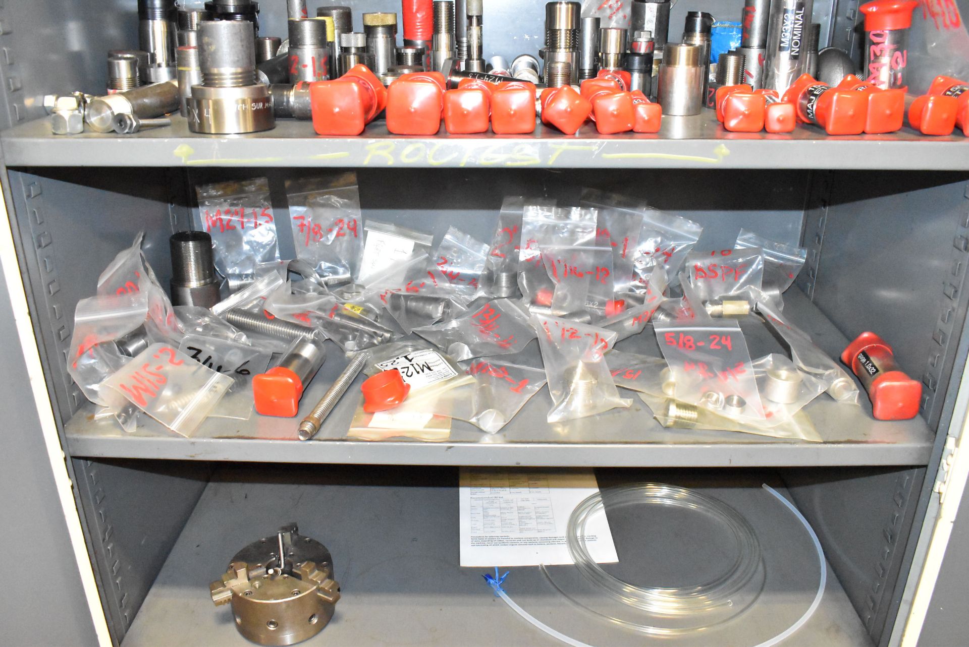 LOT/ CABINET WITH CONTENTS CONSISTING OF LATHE ACCESSORIES - Image 4 of 5