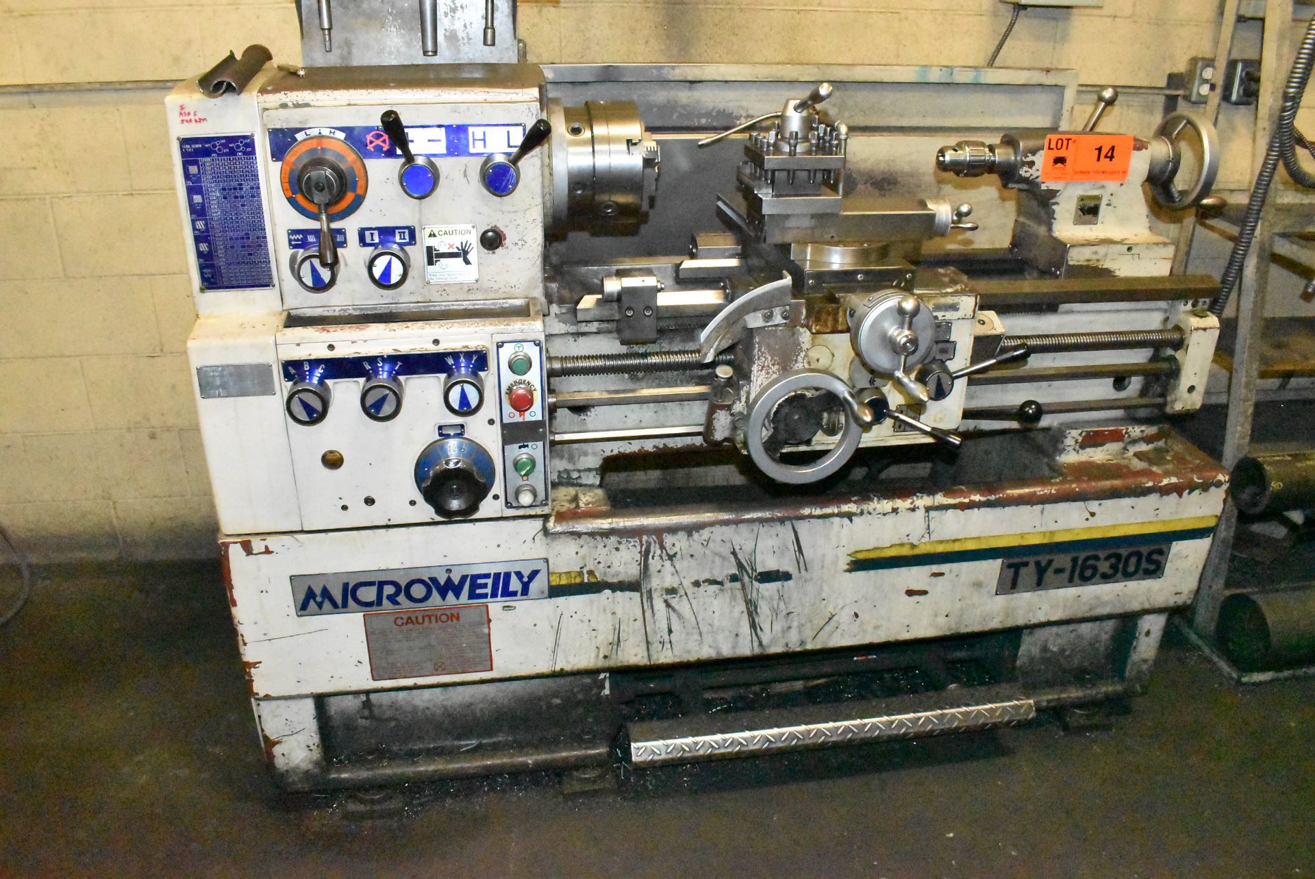 MICROWEILY (2001) TY-1630S ENGINE LATHE WITH 8" 3 JAW CHUCK 16" SWING OVER BED, 30" BETWEEN CENTERS, - Image 2 of 8