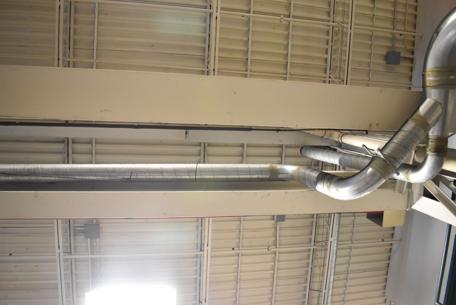 FLANDERS AIR SEAL DUST COLLECTOR WITH PIPING, S/N N/A (CI) [RIGGING FEE FOR LOT #293 - $450 CAD PLUS - Image 4 of 4