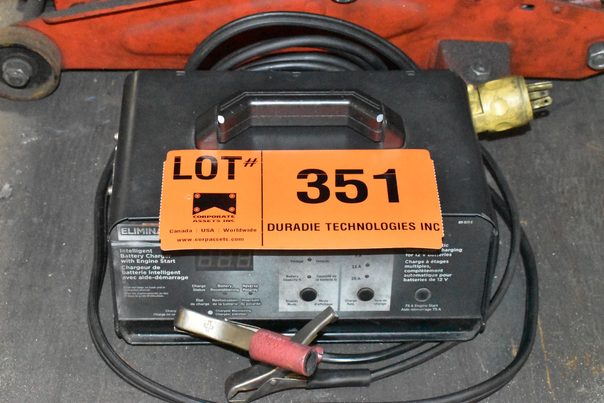 LOT/ 12V BATTERY CHARGER & ROLLING FLOOR JACK - Image 2 of 3