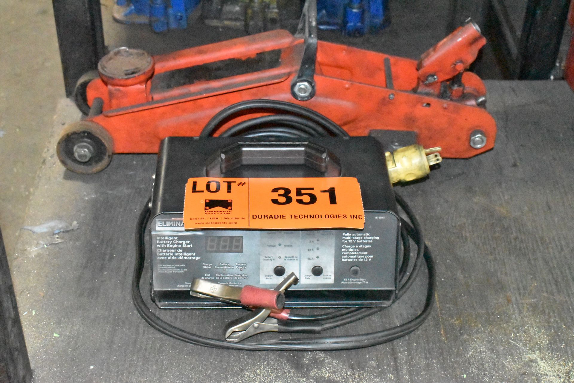 LOT/ 12V BATTERY CHARGER & ROLLING FLOOR JACK