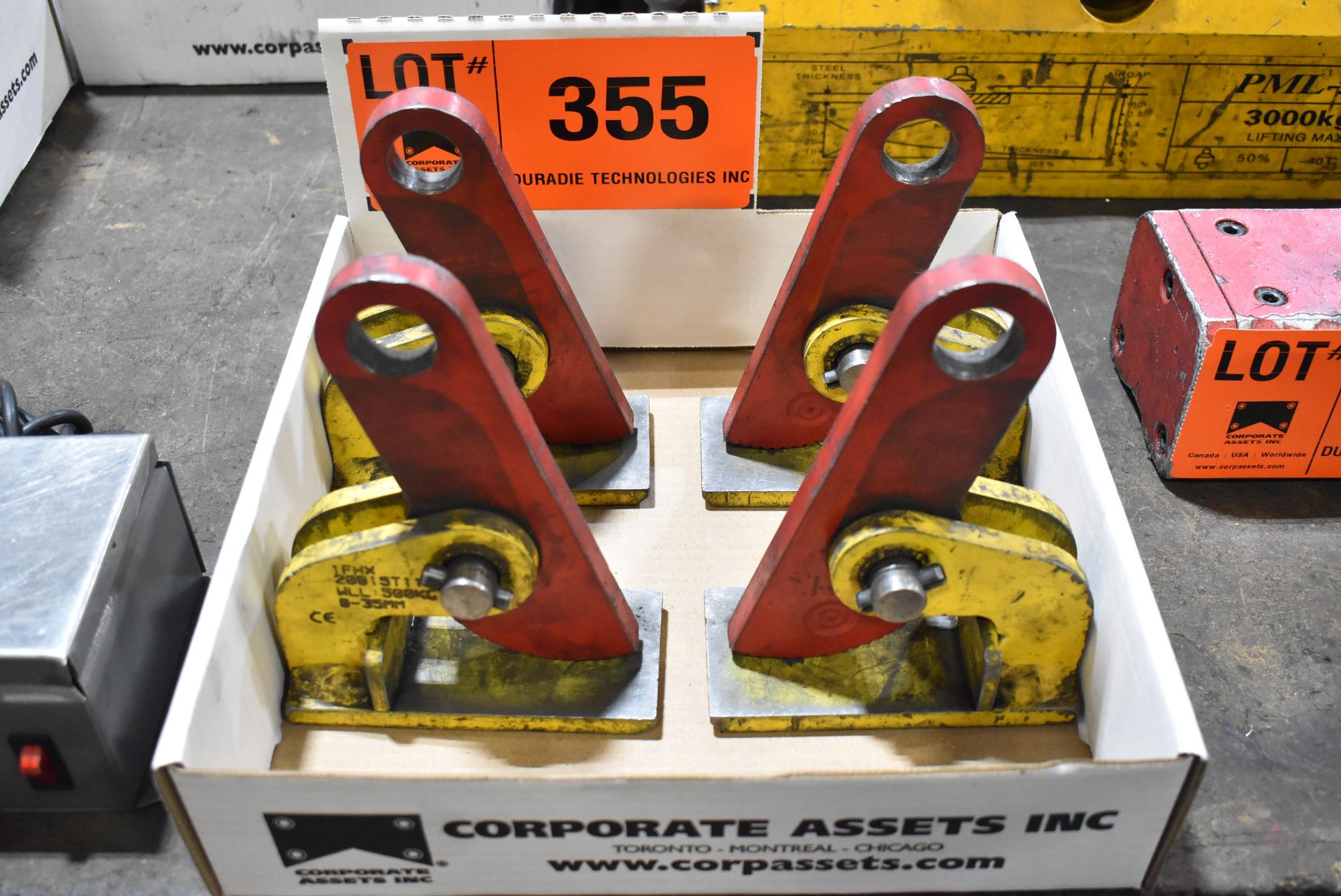 LOT/ SET OF (4) TERRIER 1 FHX 500 KG CAPACITY HORIZONTAL LIFTING CLAMPS