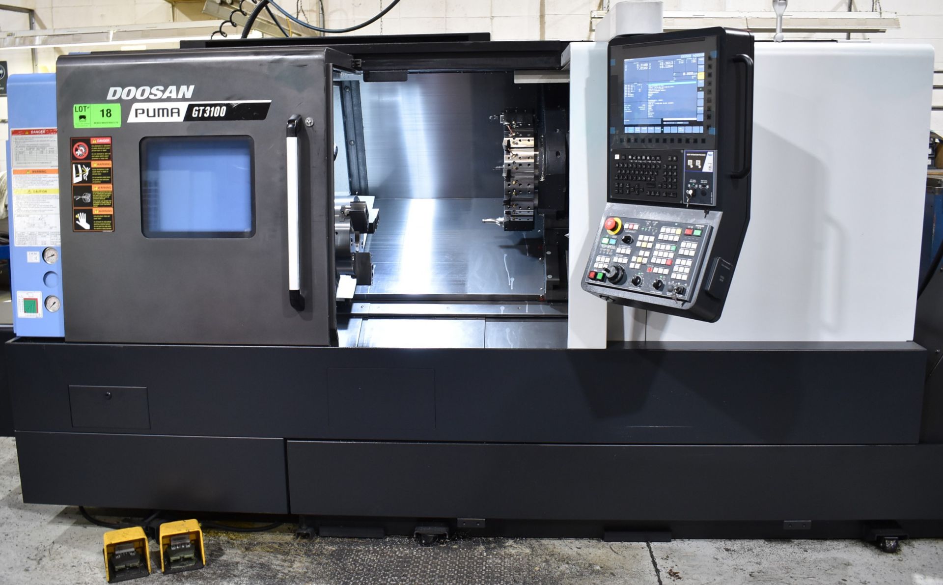 DOOSAN (2020) PUMA GT3100 CNC TURNING CENTER WITH DOOSAN EOP CNC CONTROL, SAMCHULLY MH-212 12" 3-JAW