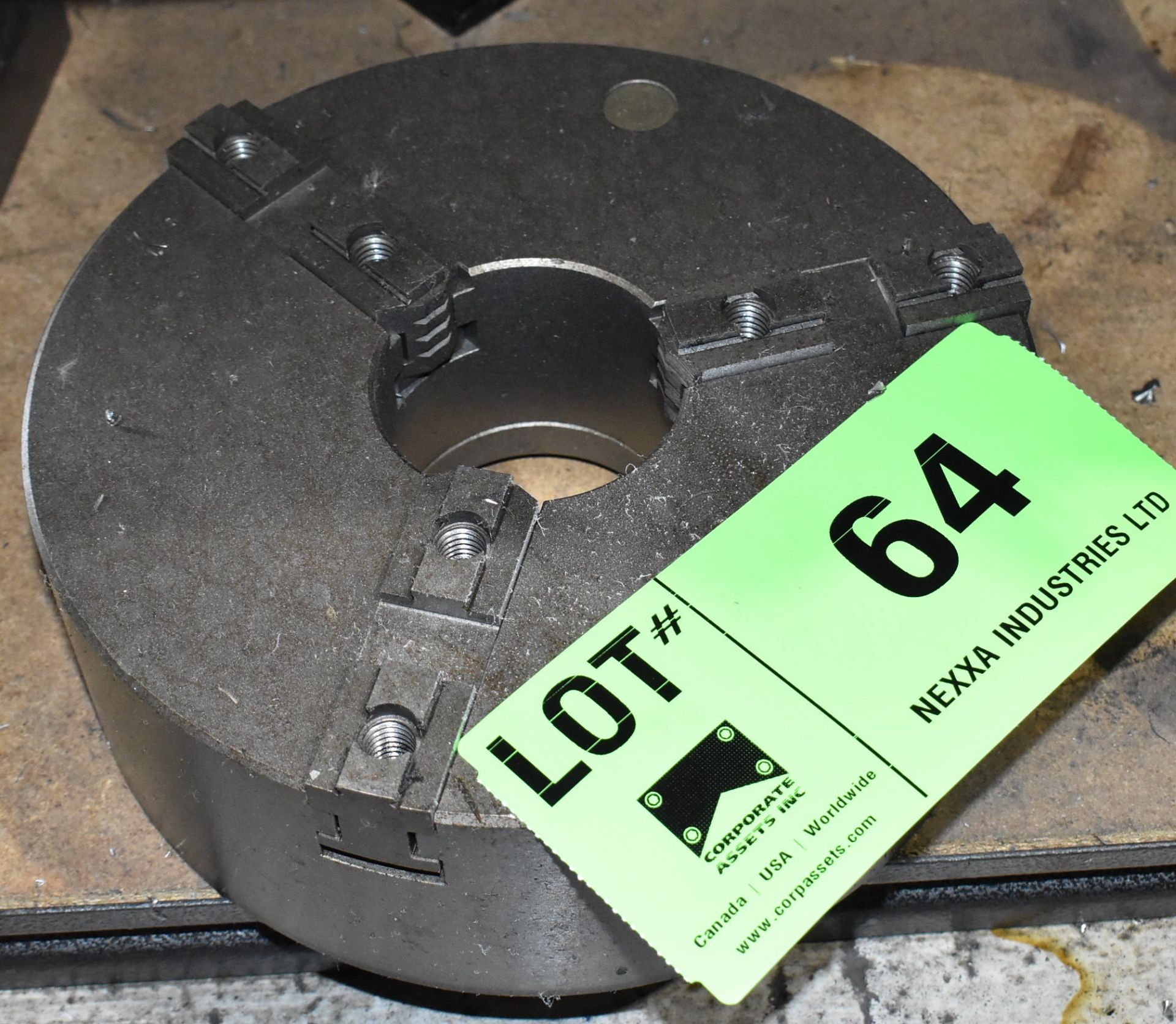 10" 3-JAW CHUCK, S/N N/A [RIGGING FEE FOR LOT #64 - $10 CAD PLUS APPLICABLE TAXES]