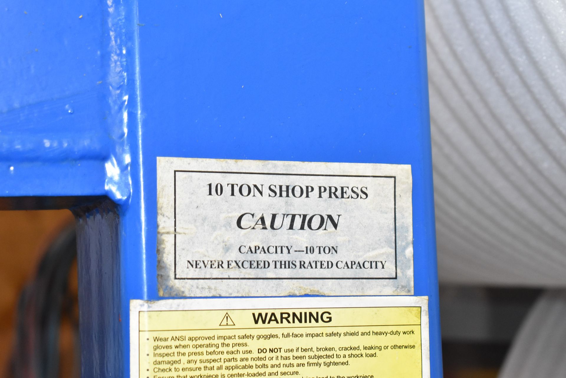 10 TON SHOP PRESS, S/N N/A [RIGGING FEE FOR LOT #3 - $10 CAD PLUS APPLICABLE TAXES] - Image 3 of 3