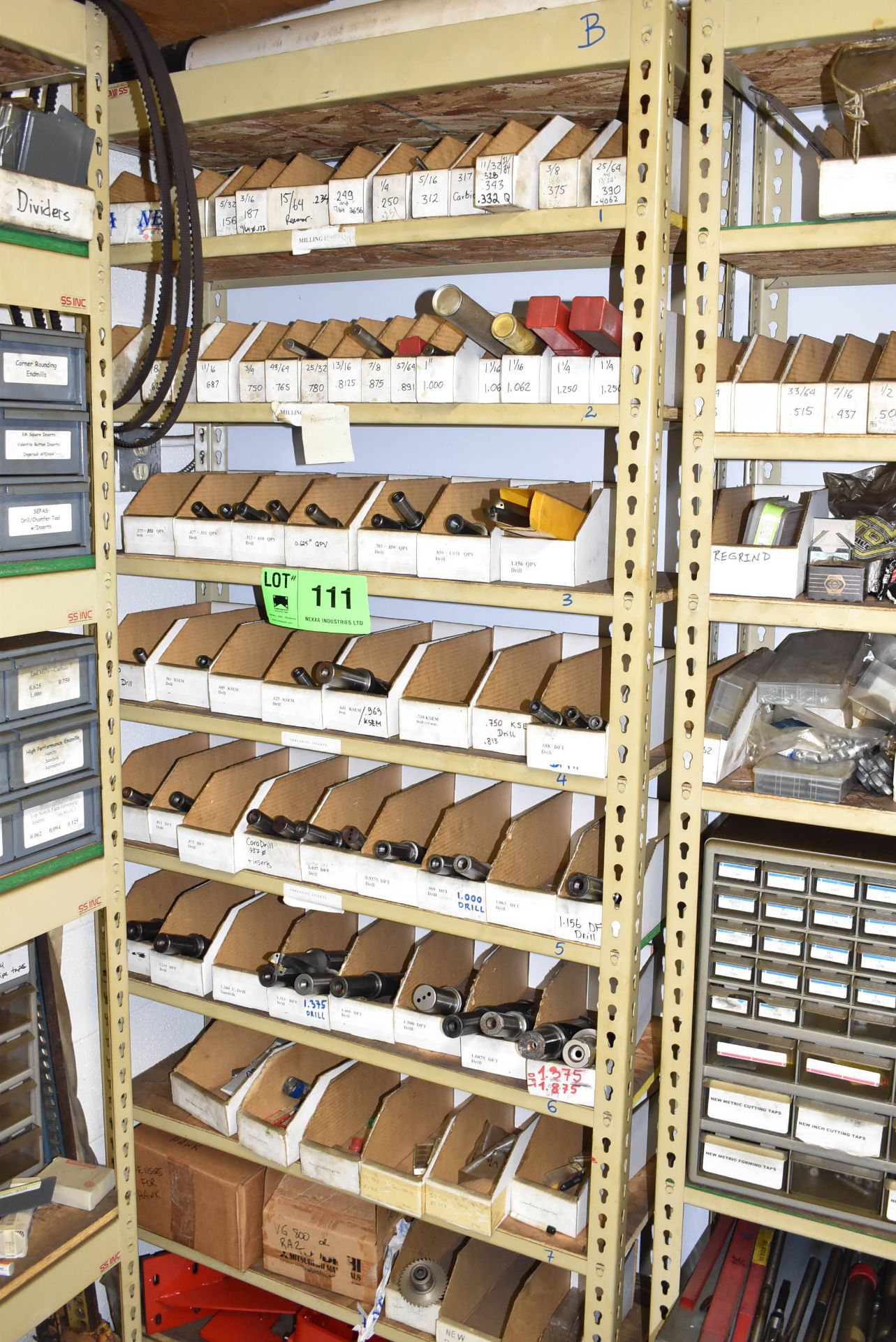 LOT/ (1) SHELVING SECTION WITH CONTENTS CONSISTING OF REAMERS AND DRILLS [RIGGING FEE FOR LOT #111 -