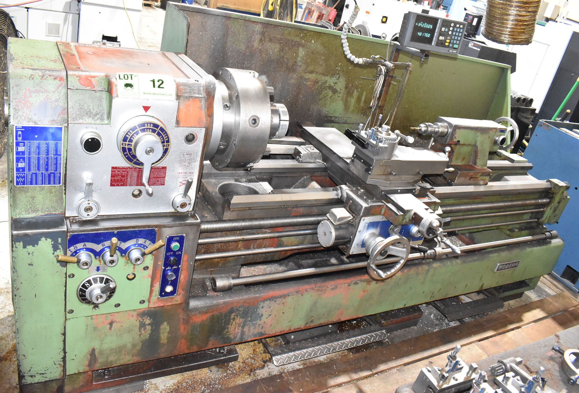 MODERN 22 80 GAP BED ENGINE LATHE WITH 22" SWING OVER BED, 31-3/8" SWING OVER GAP, 80" BETWEEN
