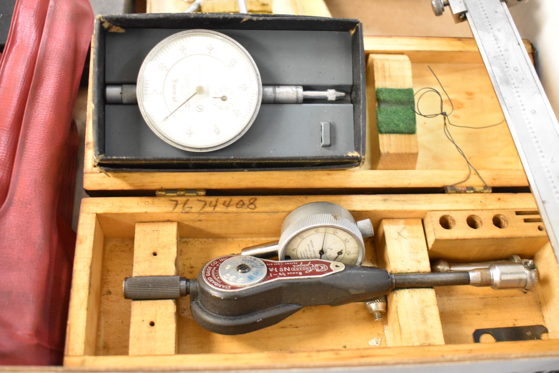 LOT/ INSPECTION EQUIPMENT - Image 2 of 4