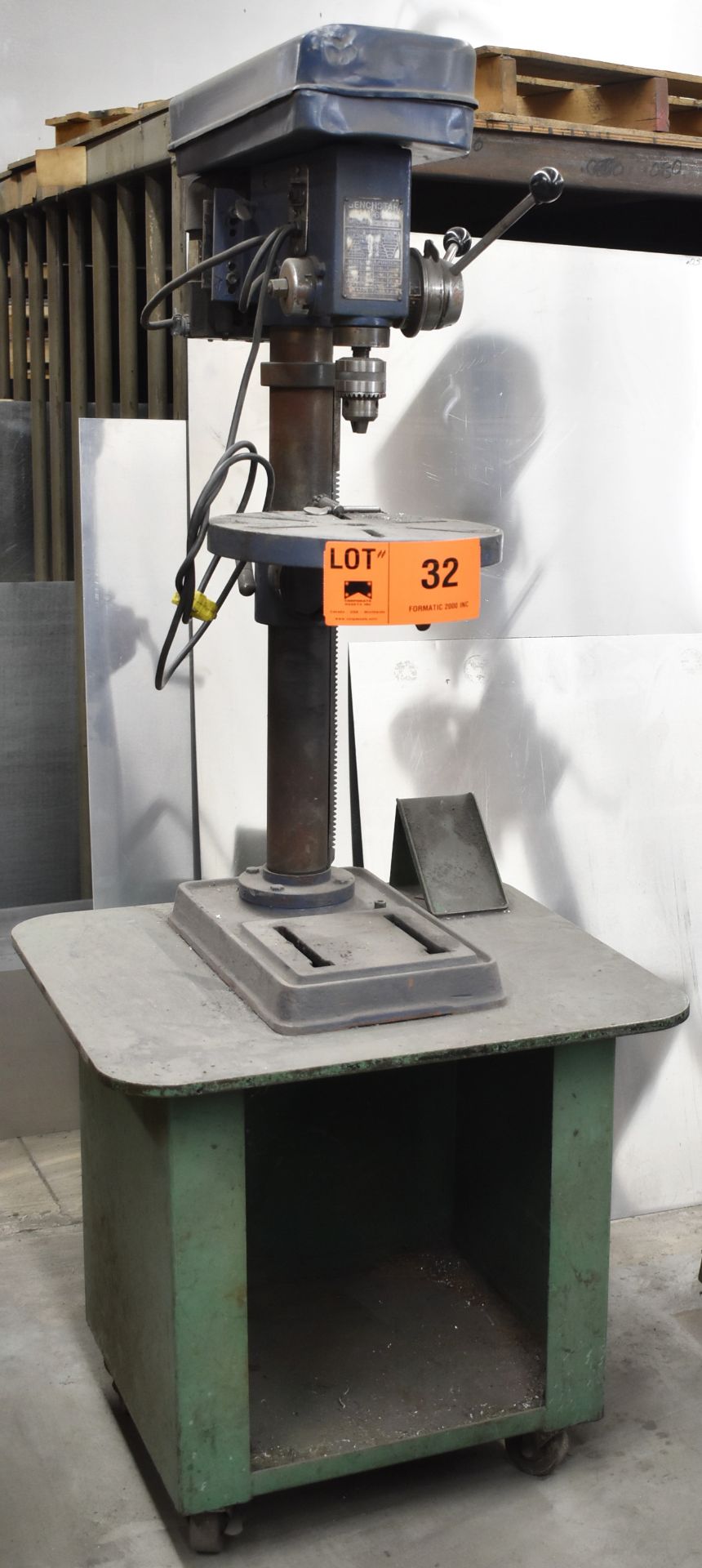 BENCHSTAR 16" BENCH-TYPE DRILL PRESS WITH STAND, 12" DIA. TABLE, SPEEDS TO 2400 RPM, S/N: 76039
