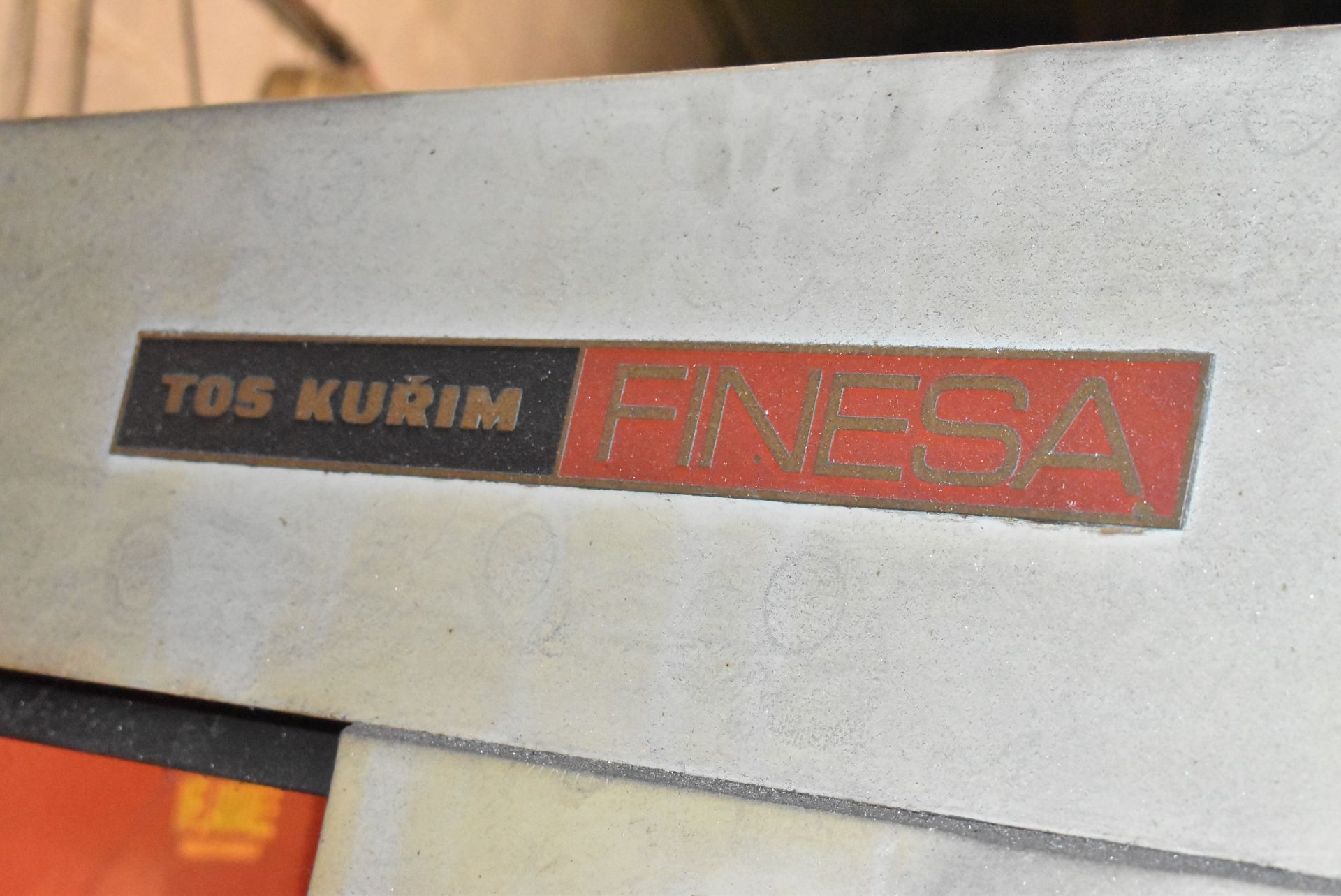 TOS KURIM FINESA FNK25 VERTICAL MILLING MACHINE WITH 49" X 10" TABLE, SPEEDS TO 4500 RPM, S/N: 16781 - Image 8 of 8