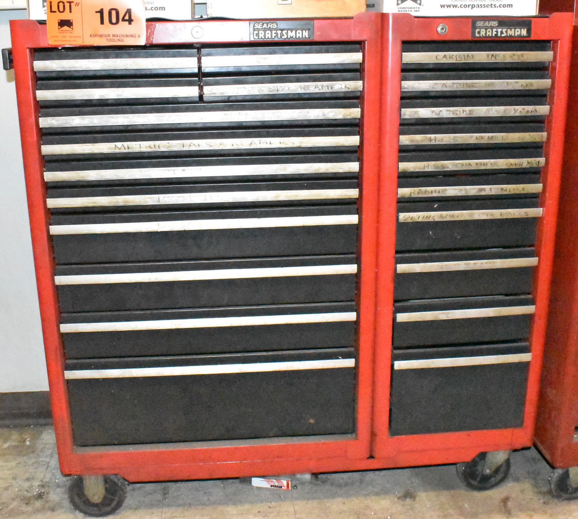 LOT/ ROLLING TOOL BOX WITH CONTENTS - INCLUDING BROACHES & GUIDES, SPRING COLLETS, DRILLS,