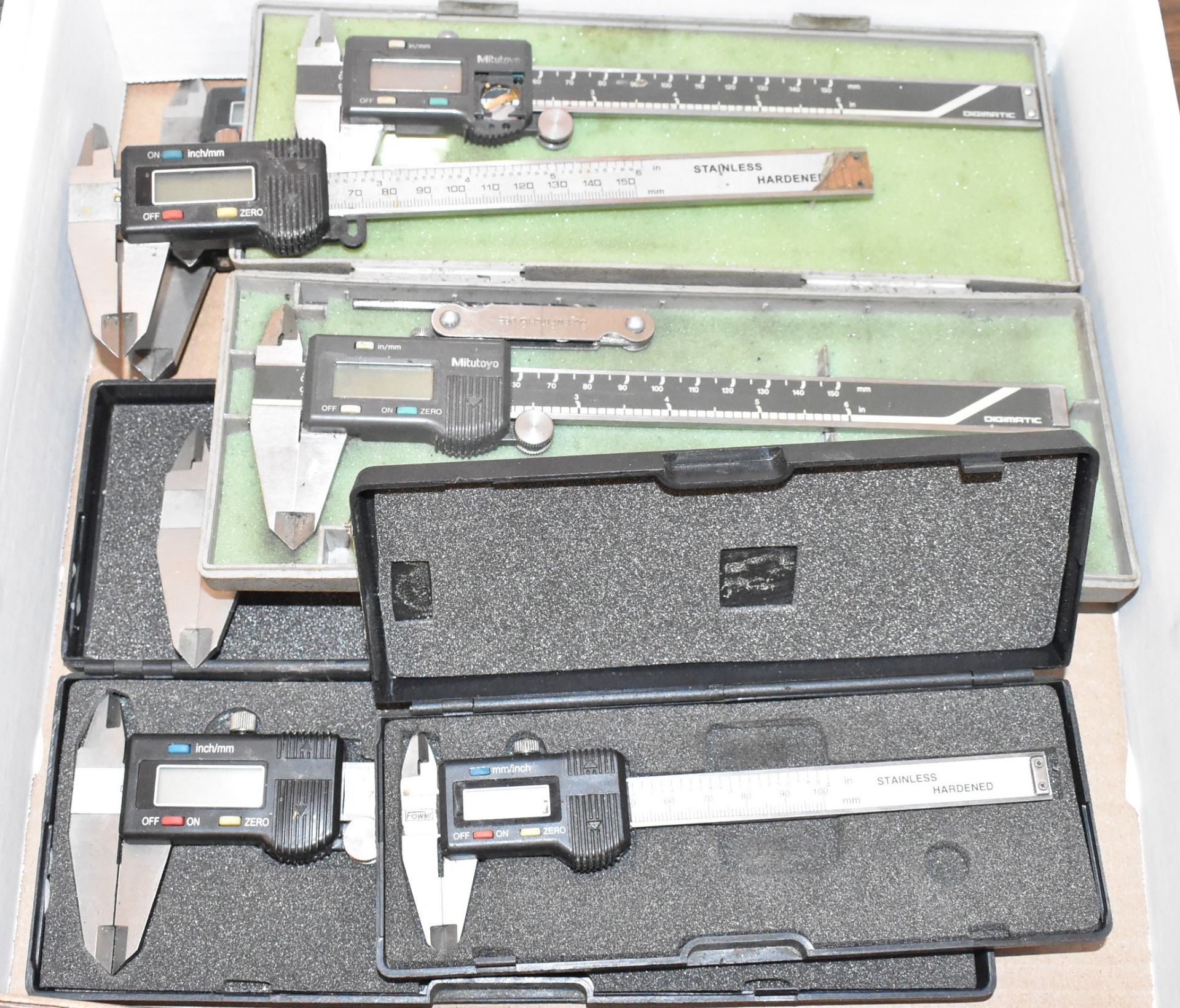 LOT/ DIGITAL VERNIER CALIPERS - Image 2 of 2