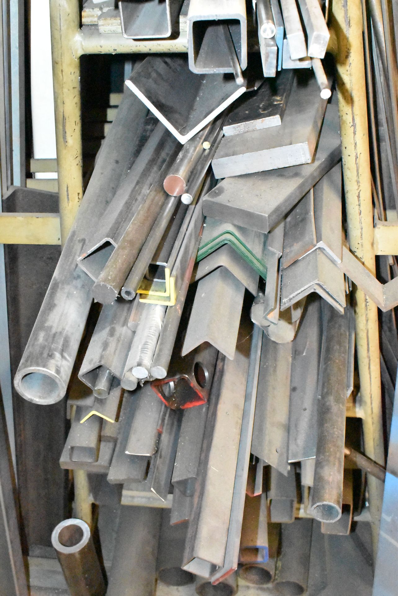 LOT/ FERROUS & NON-FERROUS SURPLUS MATERIAL AND CUT OFFS WITH A-FRAME MATERIAL RACK - Image 4 of 7