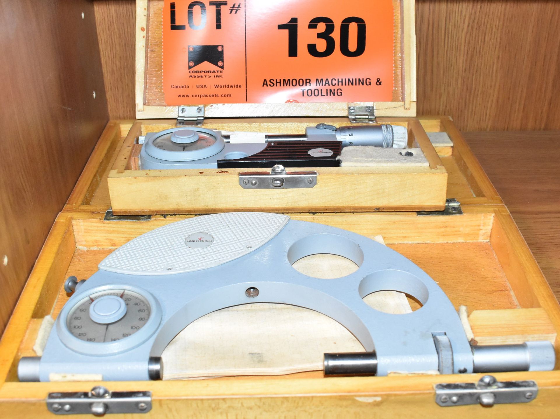 LOT/ DIAL TYPE OUTSIDE MICROMETERS