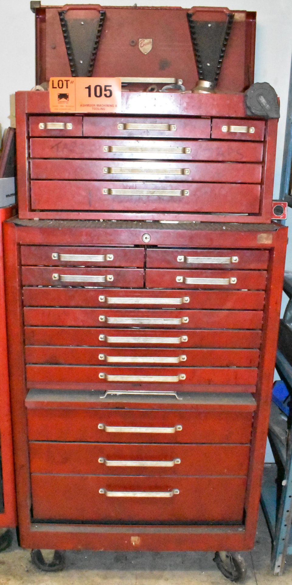 LOT/ ROLLING TOOL BOX WITH CONTENTS - INCLUDING HAND TOOLS, TAPS & DIES WITH HANDLES, WRENCHES,