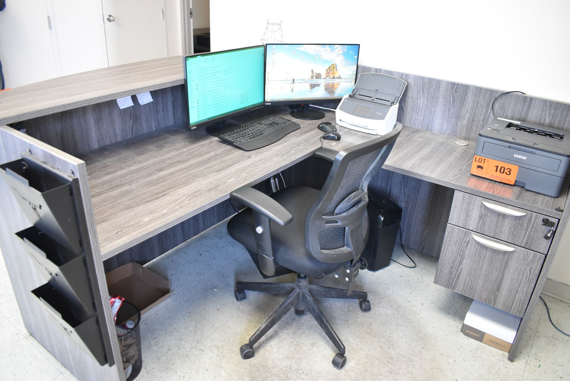 LOT/ RECEPTION DESK WITH OFFICE CHAIR (NO COMPUTERS, OR PRINTERS) - Image 2 of 2