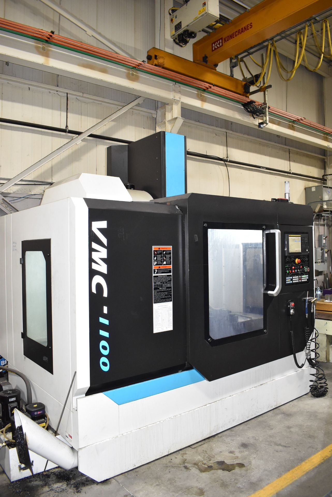 LMT (2019) VMC1100 CNC VERTICAL MACHINING CENTER WITH FANUC SERIES OI-MF CNC CONTROL, 43.31" X 23. - Image 2 of 22