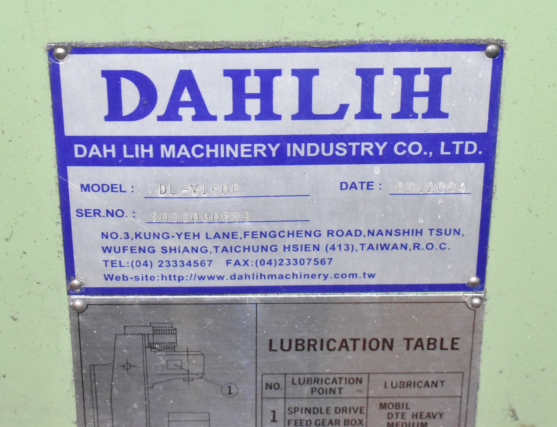 DAHLIH (2004) DL-V1600 BED-TYPE UNIVERSAL MILLING MACHINE WITH 82"X20" TABLE, TRAVELS: - Image 7 of 12