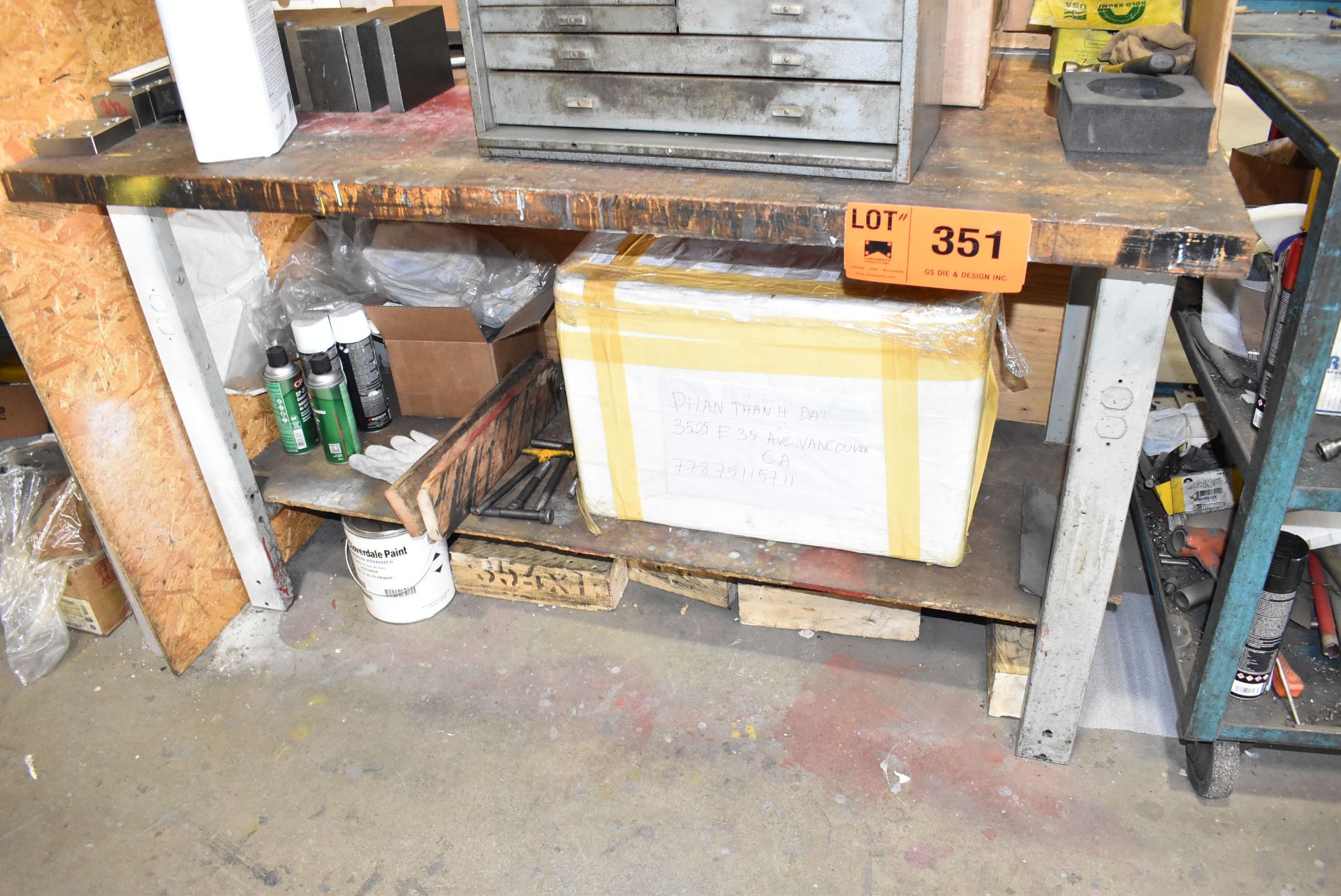 LOT/ (2) BUTCHER BLOCK TOP WORK BENCHES WITH (1) 5" BENCH VISE (NO CONTENTS - DELAYED DELIVERY)