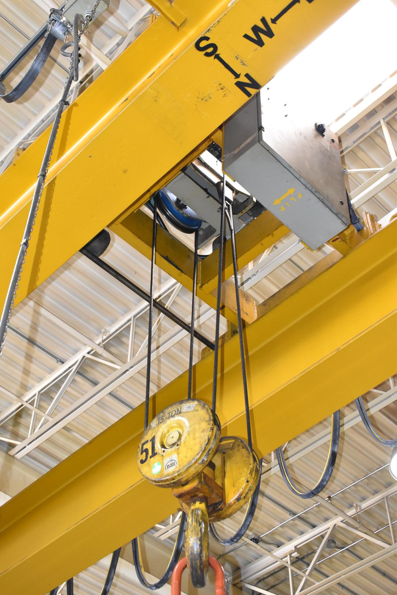 CANADIAN CRANE & HOIST 15-TON CAPACITY DOUBLE GIRDER TOP-RUNNING OVERHEAD BRIDGE CRANE WITH 30' - Image 2 of 7