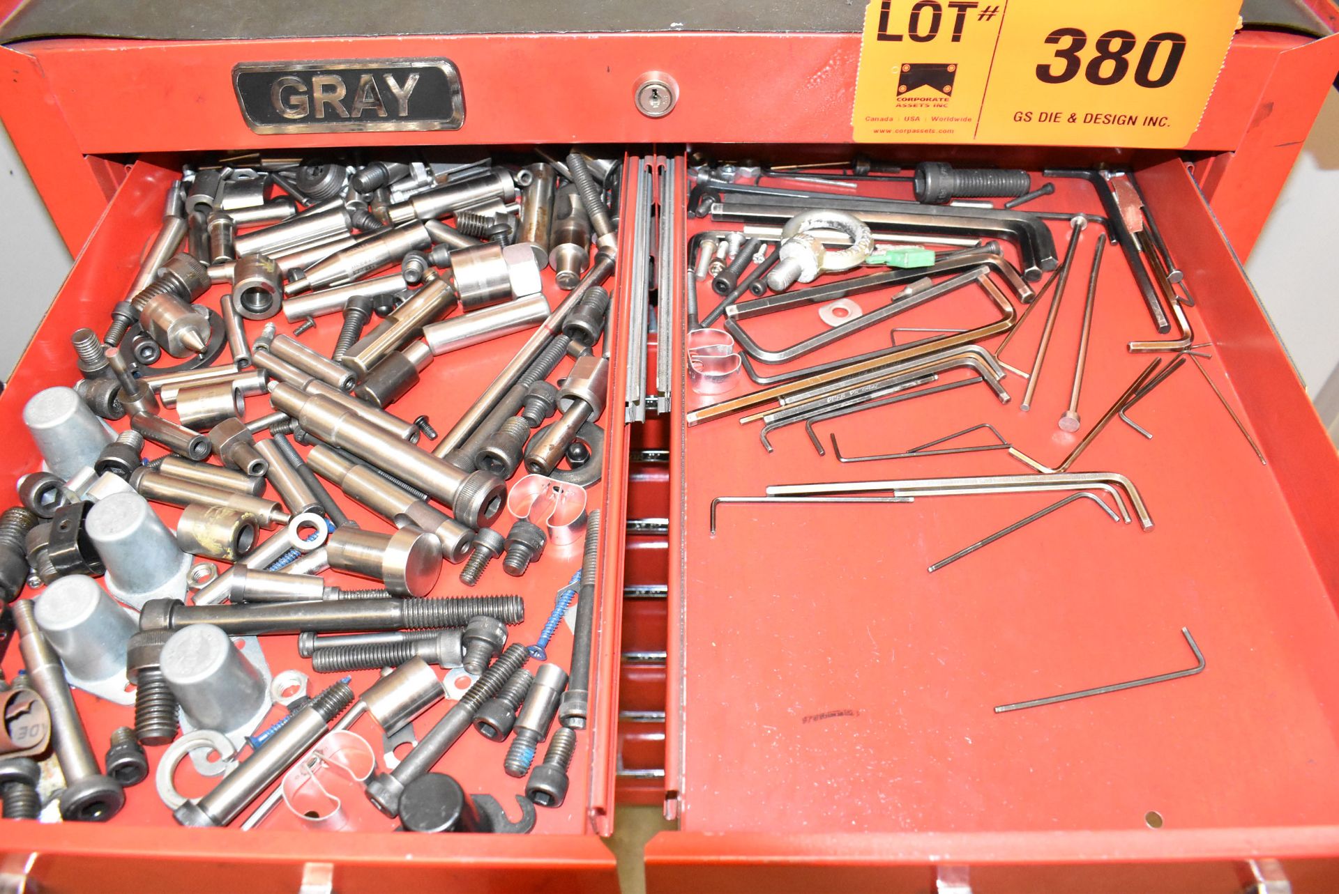 LOT/ GRAY ROLLING TOOLBOX WITH CONTENTS CONSISTING OF INSPECTION EQUIPMENT, HAND TOOLS & HARDWARE - Image 2 of 10