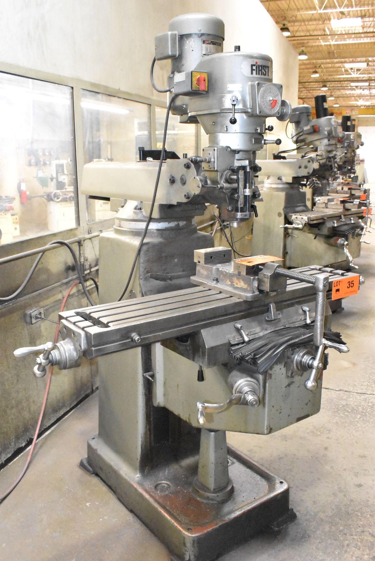 FIRST LC-185VS VERTICAL MILLING MACHINES WITH 50"X10" TABLE, SPEEDS TO 4500 RPM, HEIDENHAIN 2-AXIS - Image 5 of 6