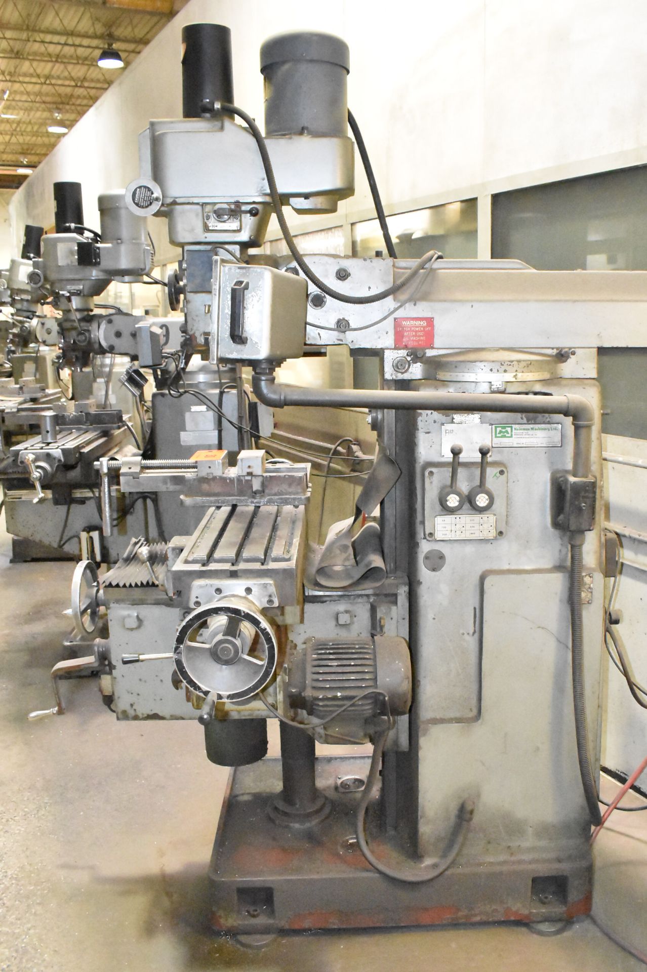 FIRST LC-20VHS UNIVERSAL MILLING MACHINE WITH 50"X10" TABLE, VERTICAL SPINDLE SPEEDS TO 4500 RPM, - Image 5 of 8