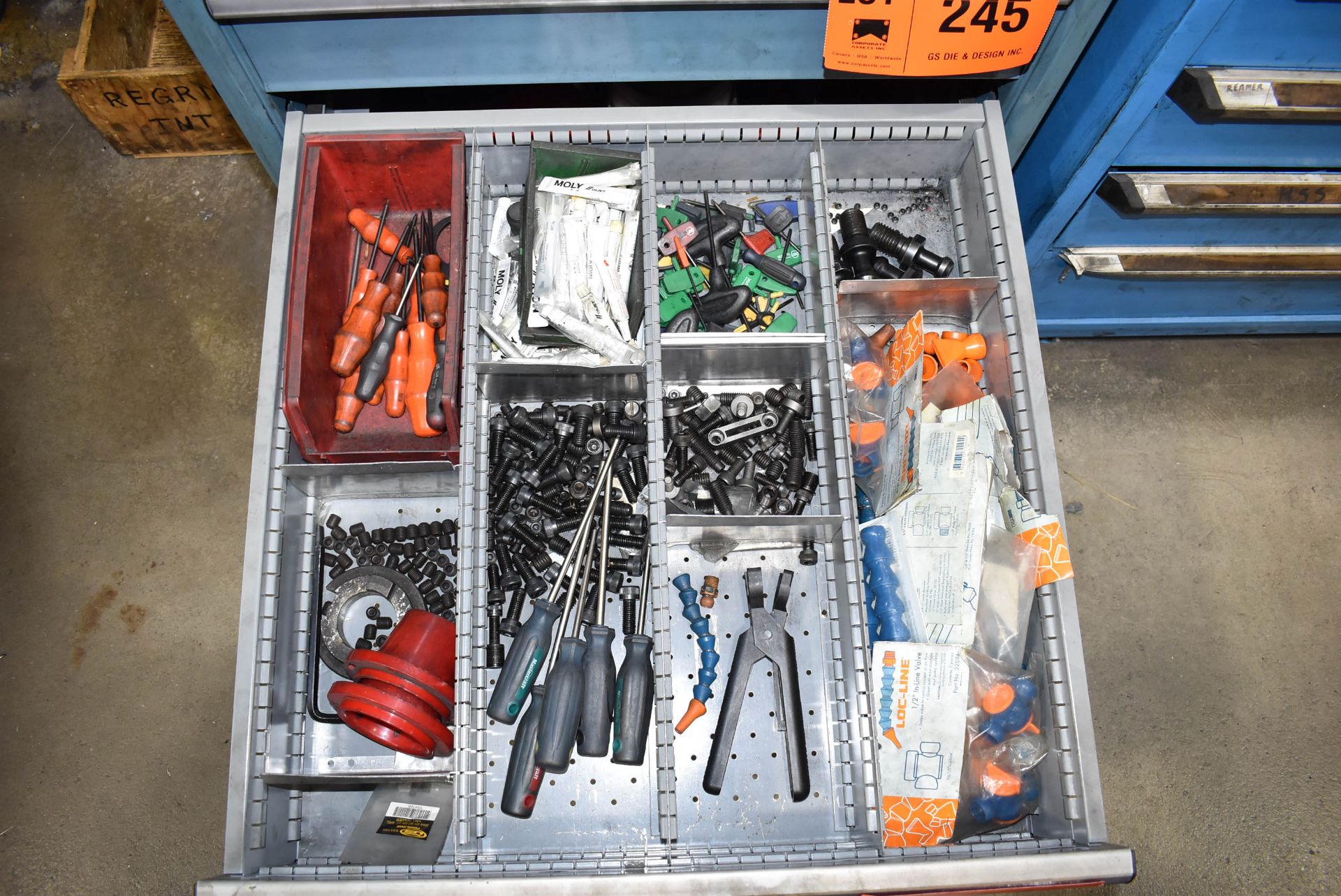 LOT/ CONTENTS OF DRAWER CONSISTING OF HARDWARE, PULL STUDS & HAND TOOLS - Image 2 of 2