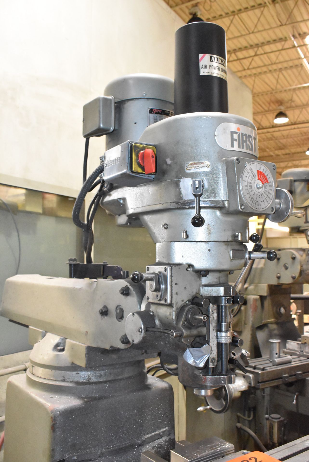 FIRST LC-185VS VERTICAL MILLING MACHINES WITH 50"X10" TABLE, SPEEDS TO 4500 RPM, ALIGN AIR POWER - Image 6 of 7