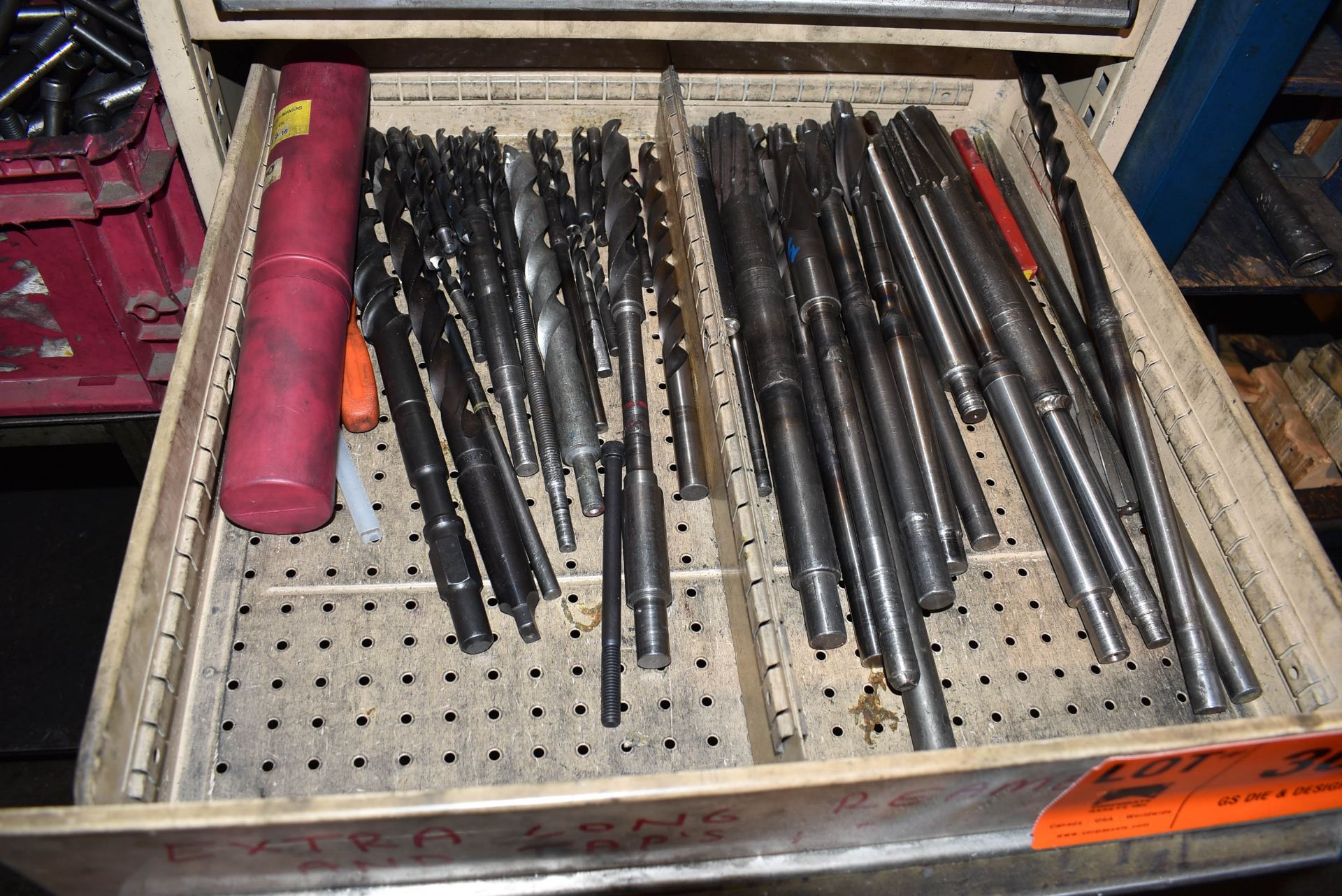 LOT/ 5-DRAWER CABINET & RACK WITH CONTENTS CONSISTING OF PUNCHES, END MILLS, DRILLS & HAND TOOLS - Image 5 of 9