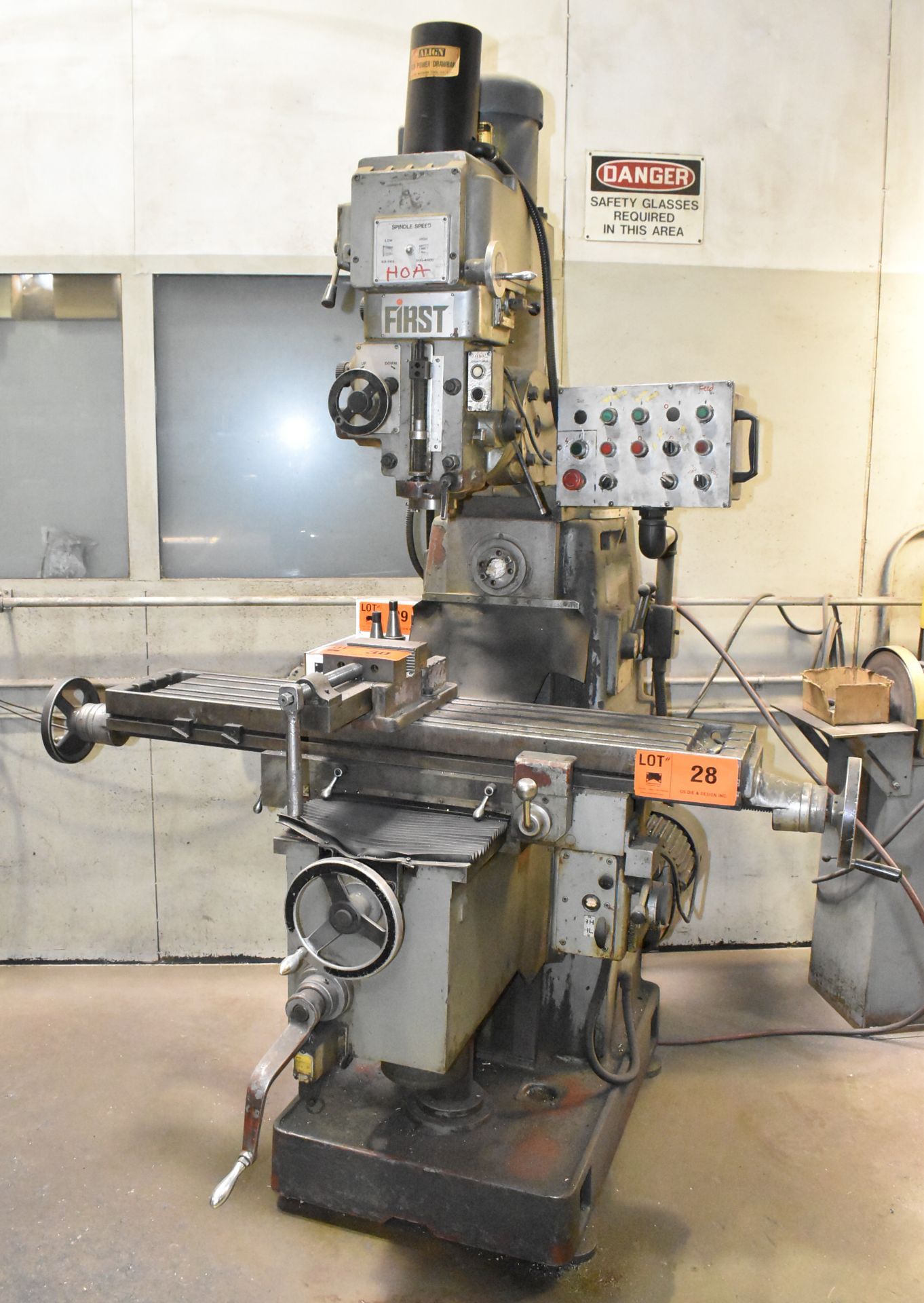 FIRST LC-20VHS UNIVERSAL MILLING MACHINE WITH 50"X10" TABLE, VERTICAL SPINDLE SPEEDS TO 4500 RPM,